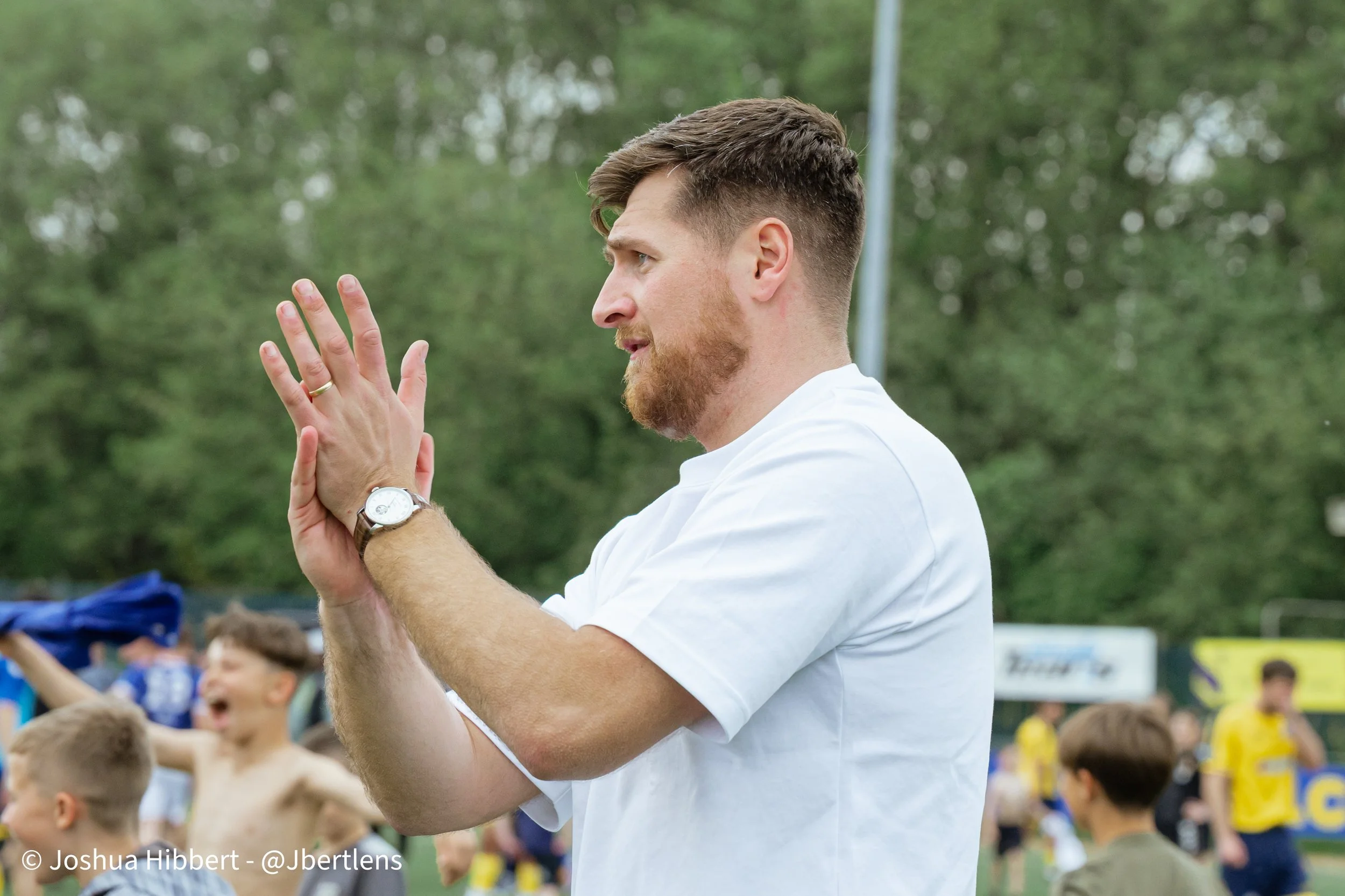 Sport_Photography_Stalybridge_Celtic_Avro_10.05.26-177.jpg