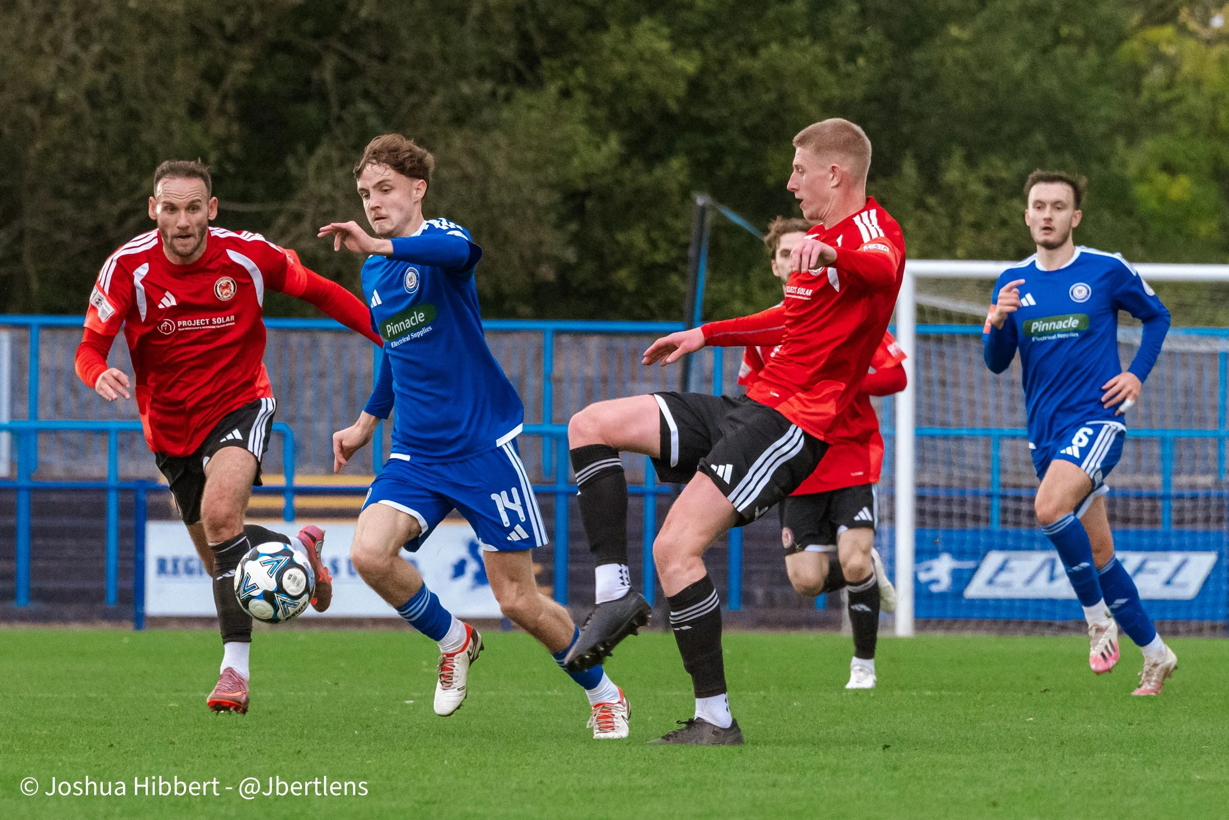 Curzon_Ashton_Hyde_United_Web_Sized_10.10.26-161.jpg