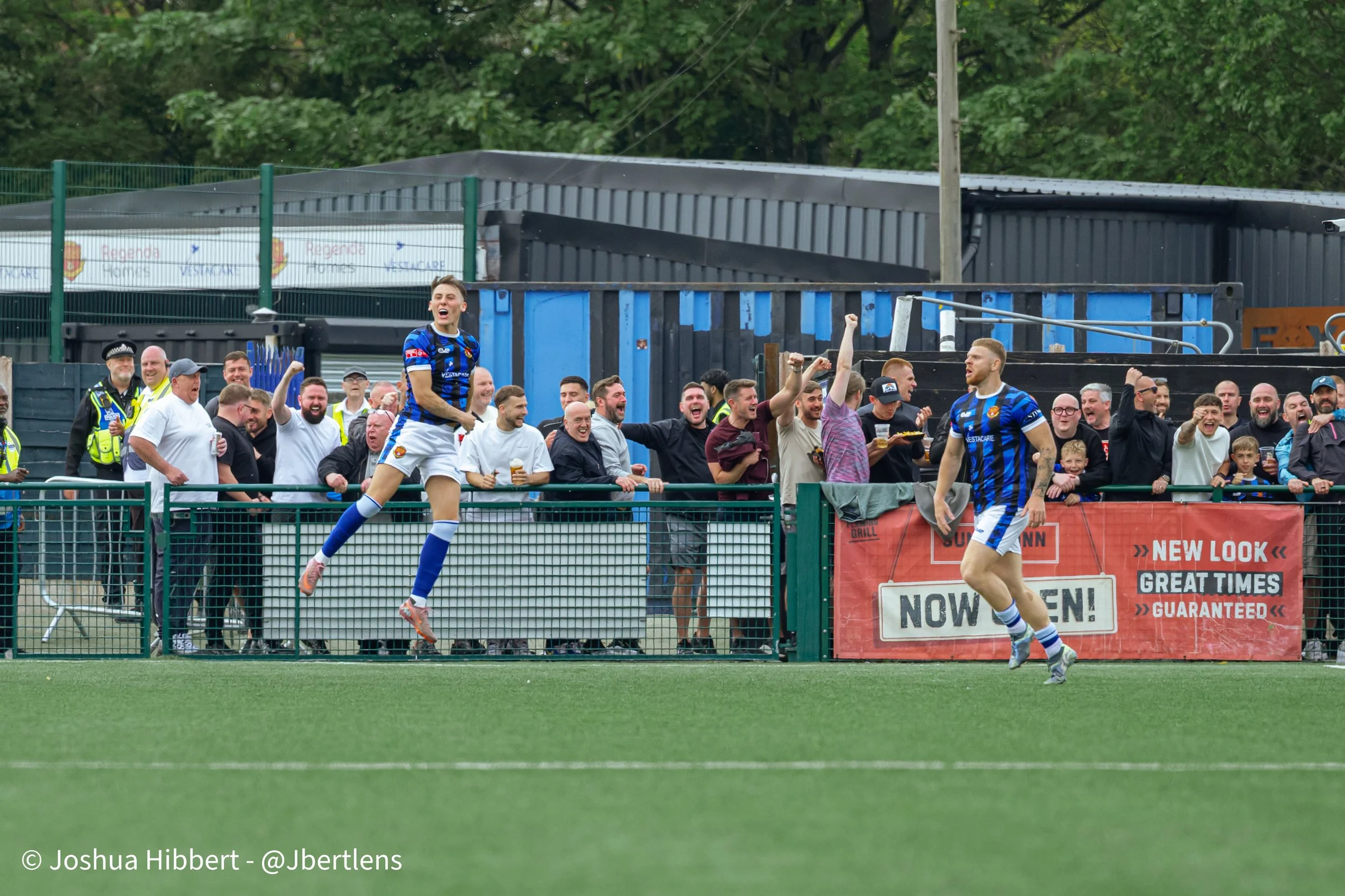 Sport_Photography_Stalybridge_Celtic_Avro_10.05.26-146.jpg