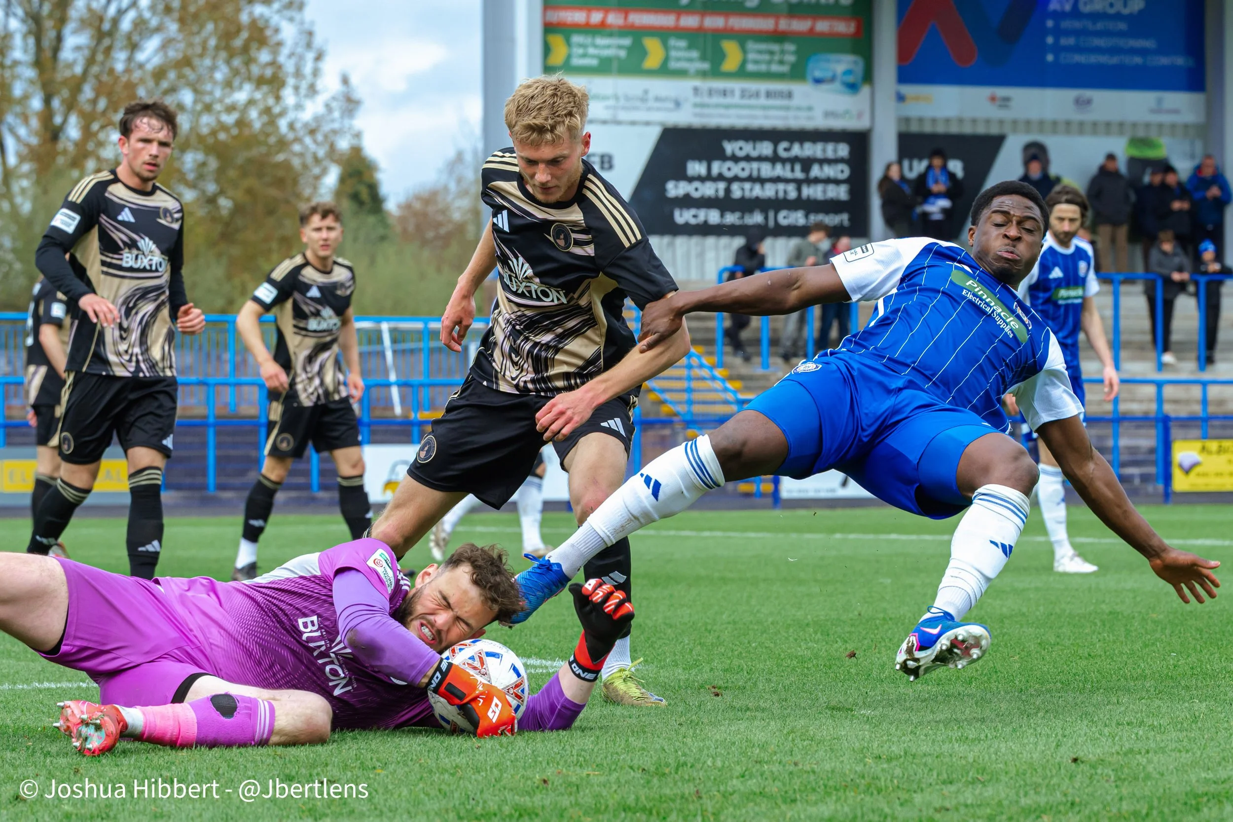 Sport_Photography_Curzon_Ashton_Buxton_FC_18.04.26-64.jpg