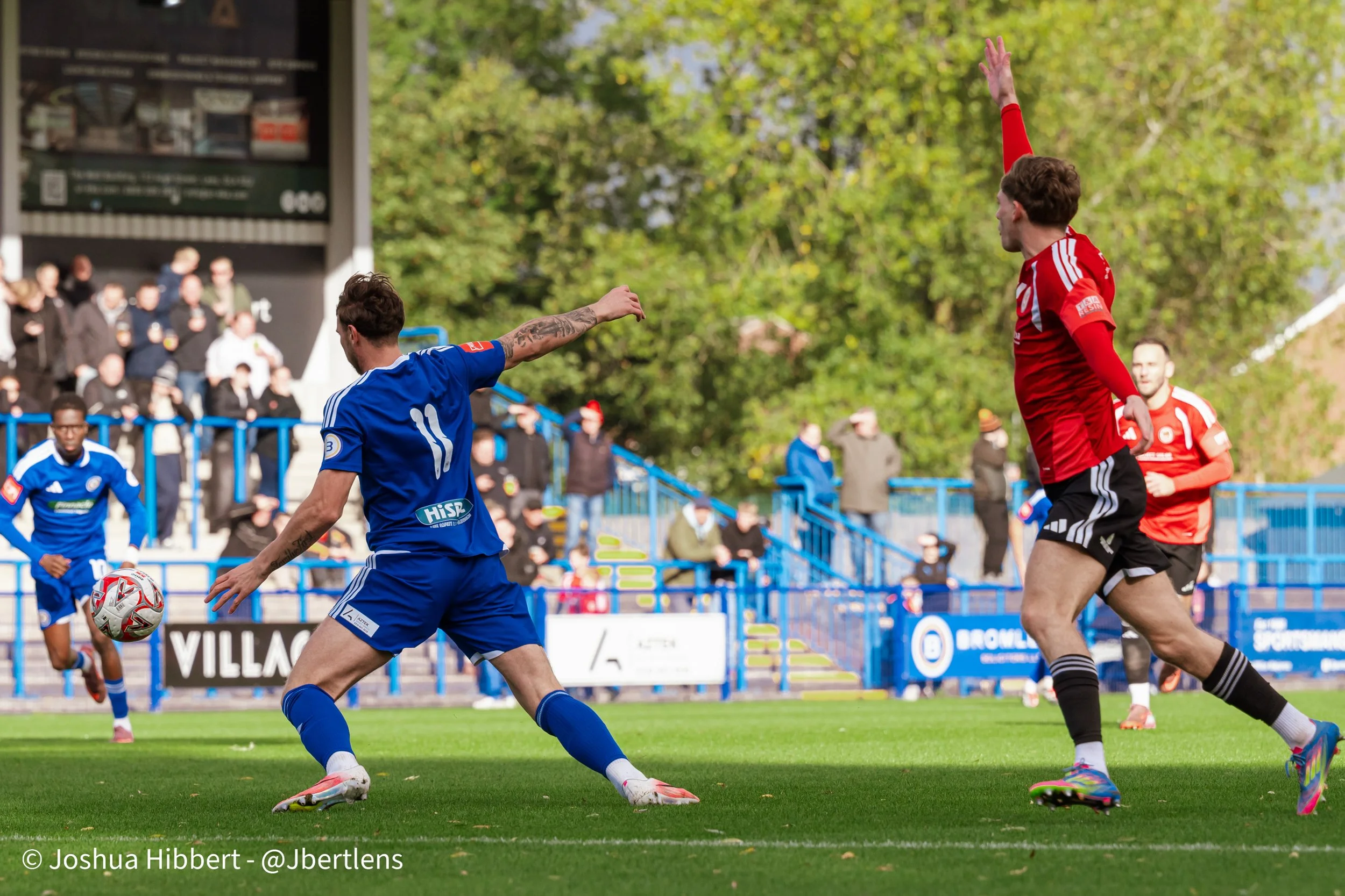 Curzon_Ashton_Hyde_United_Web_Sized_10.10.26-50.jpg