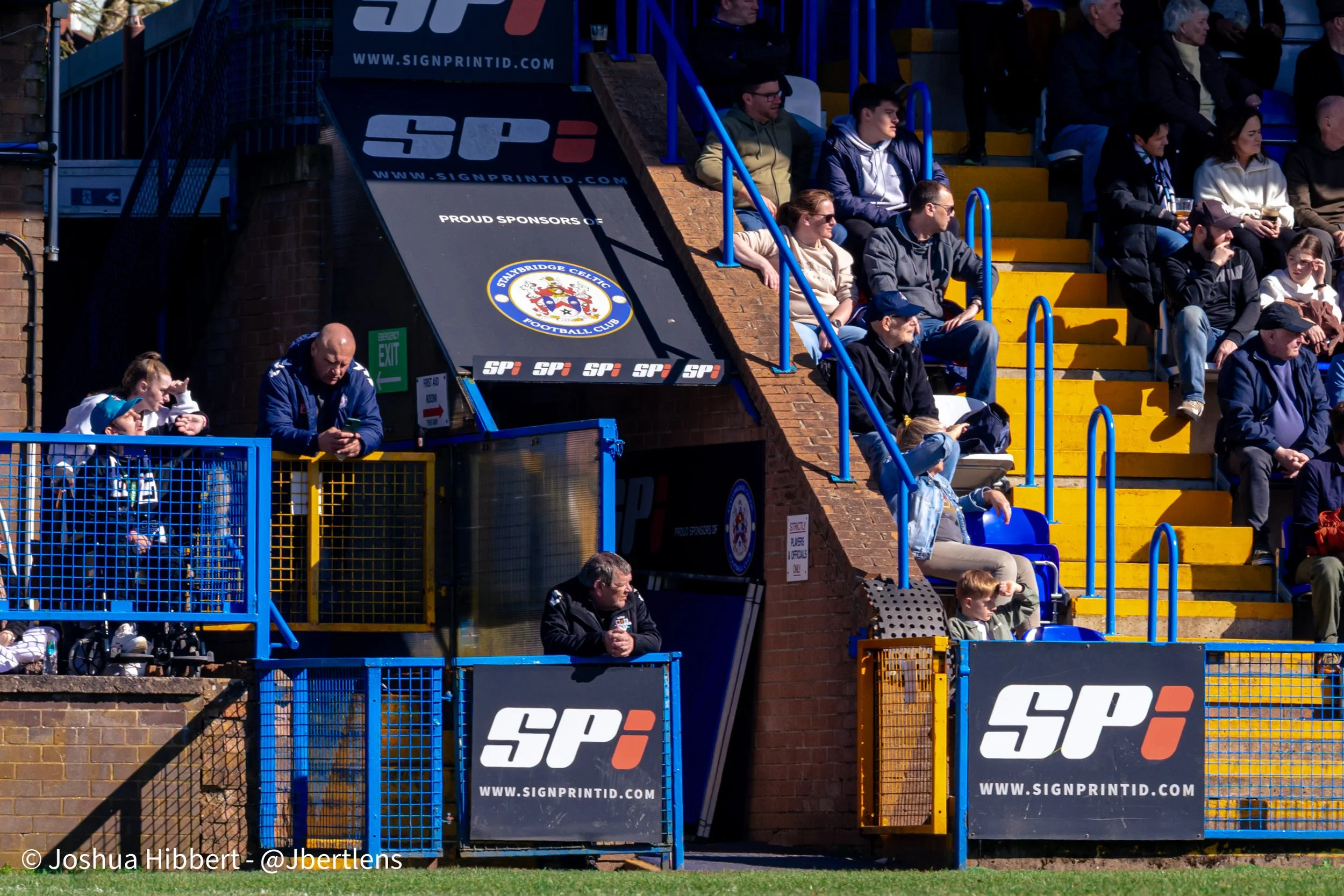 Sport_Photography_Stalybridge_Celtic_Mossley_AFC_06.04.26-50.jpg