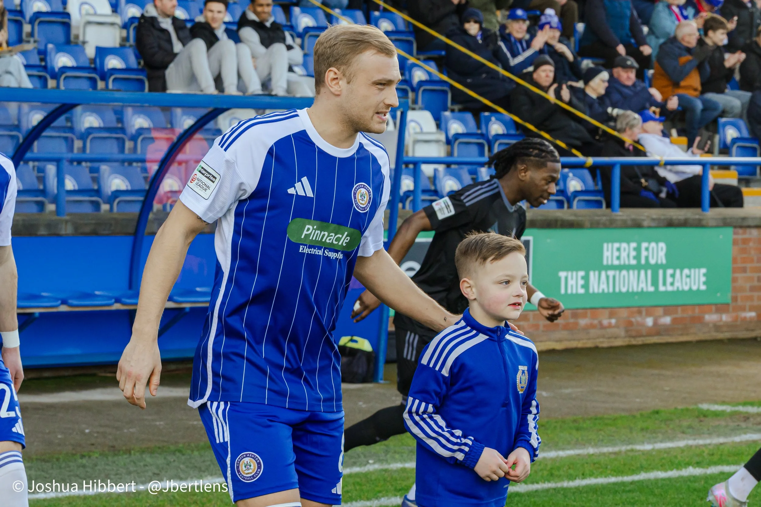 Curzon_Ashton_Kings_Lynn_Town_Web_Sized_21.03.26-33.jpg