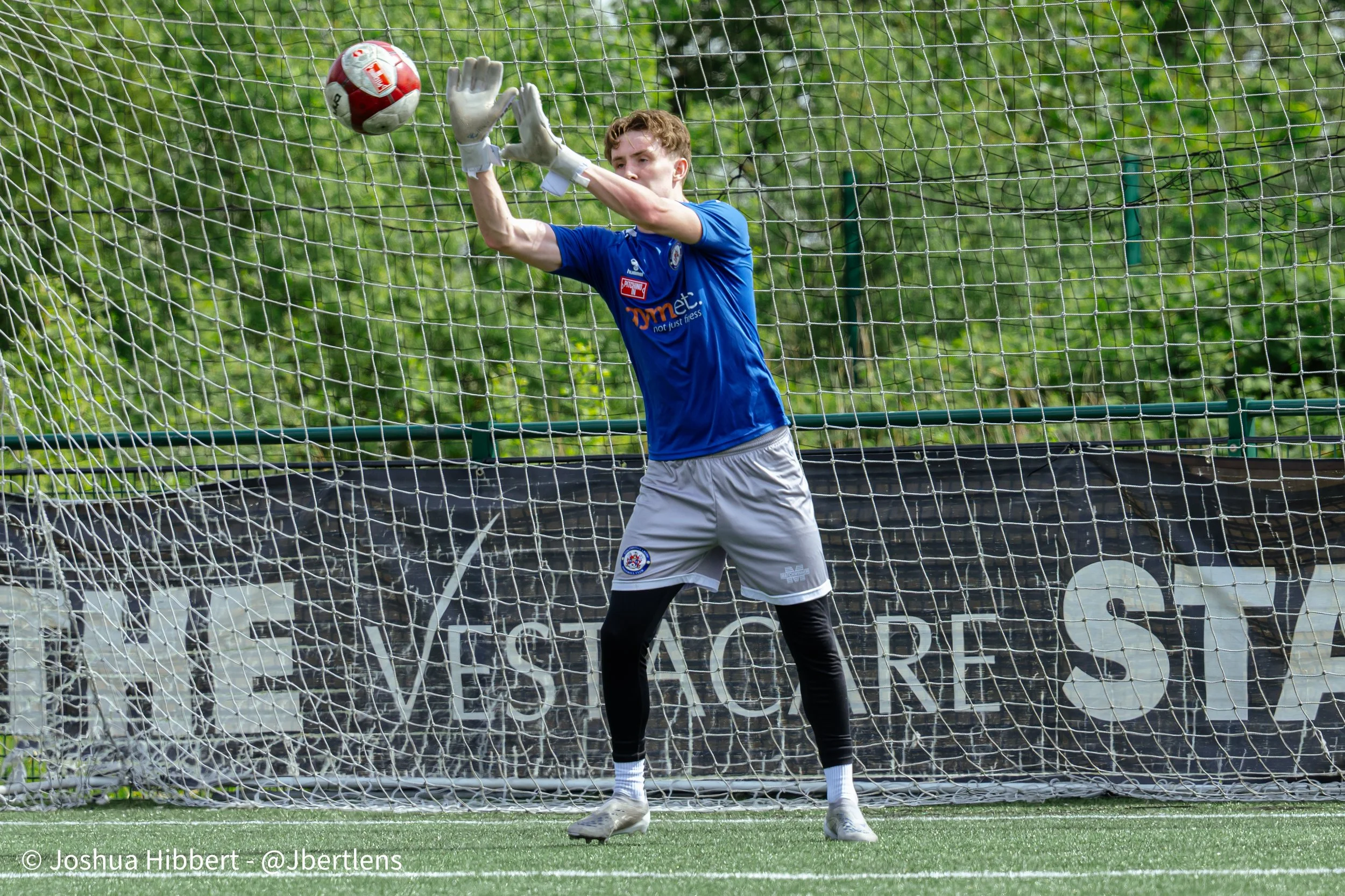 Sport_Photography_Stalybridge_Celtic_Avro_10.05.26-7.jpg