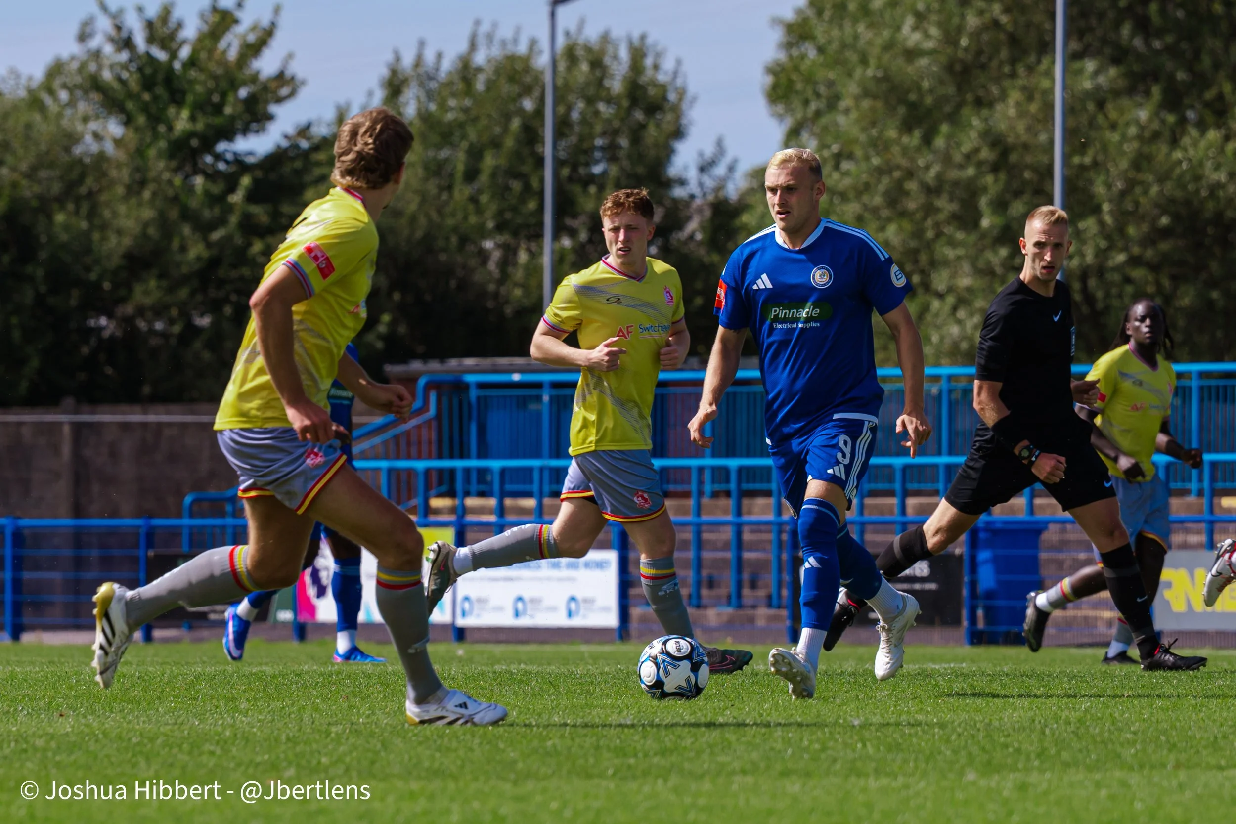 Curzon_Ashton_Alfreton_Town_Web_Sized-45.jpg