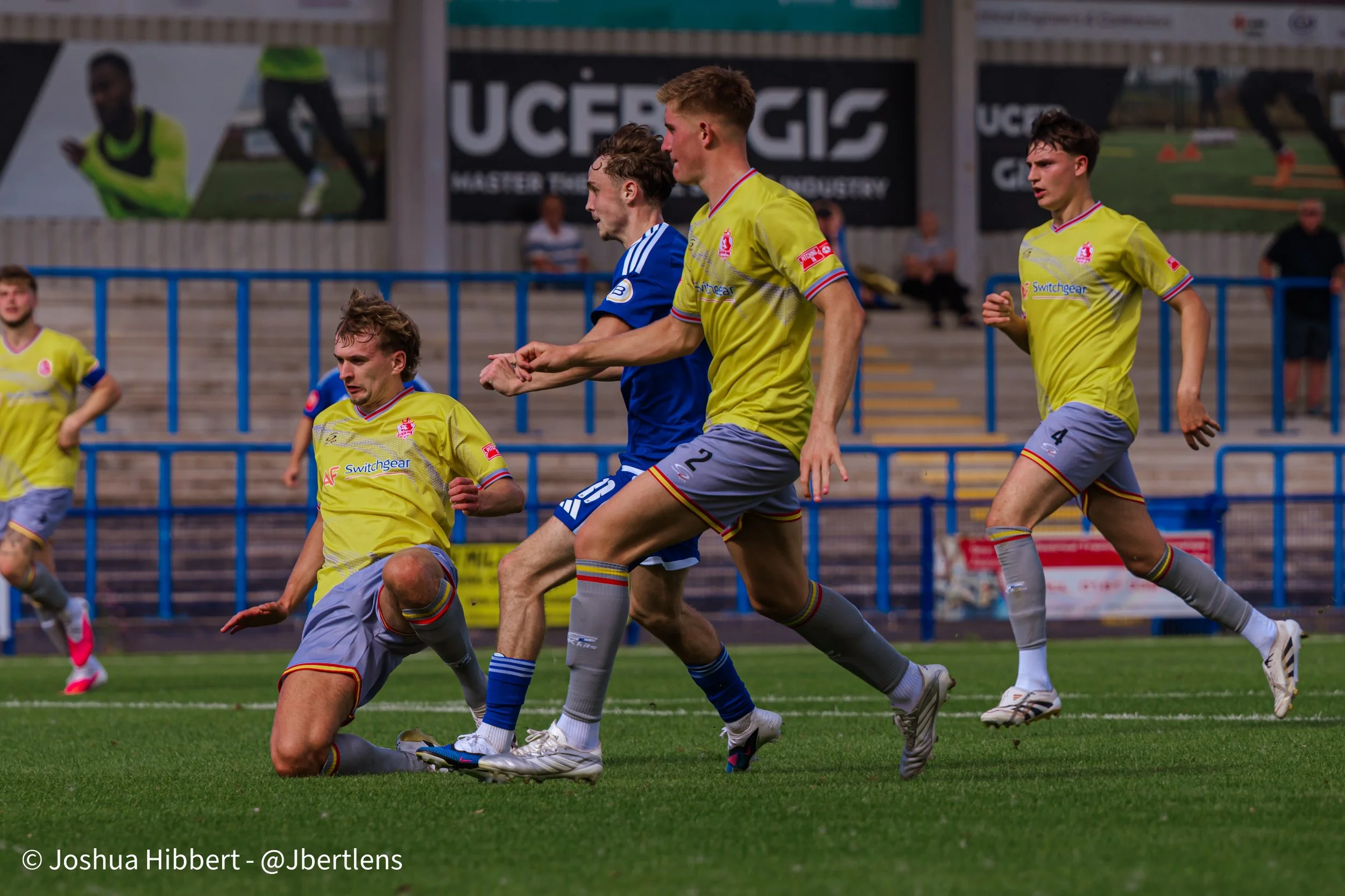 Curzon_Ashton_Alfreton_Town_Web_Sized-137.jpg