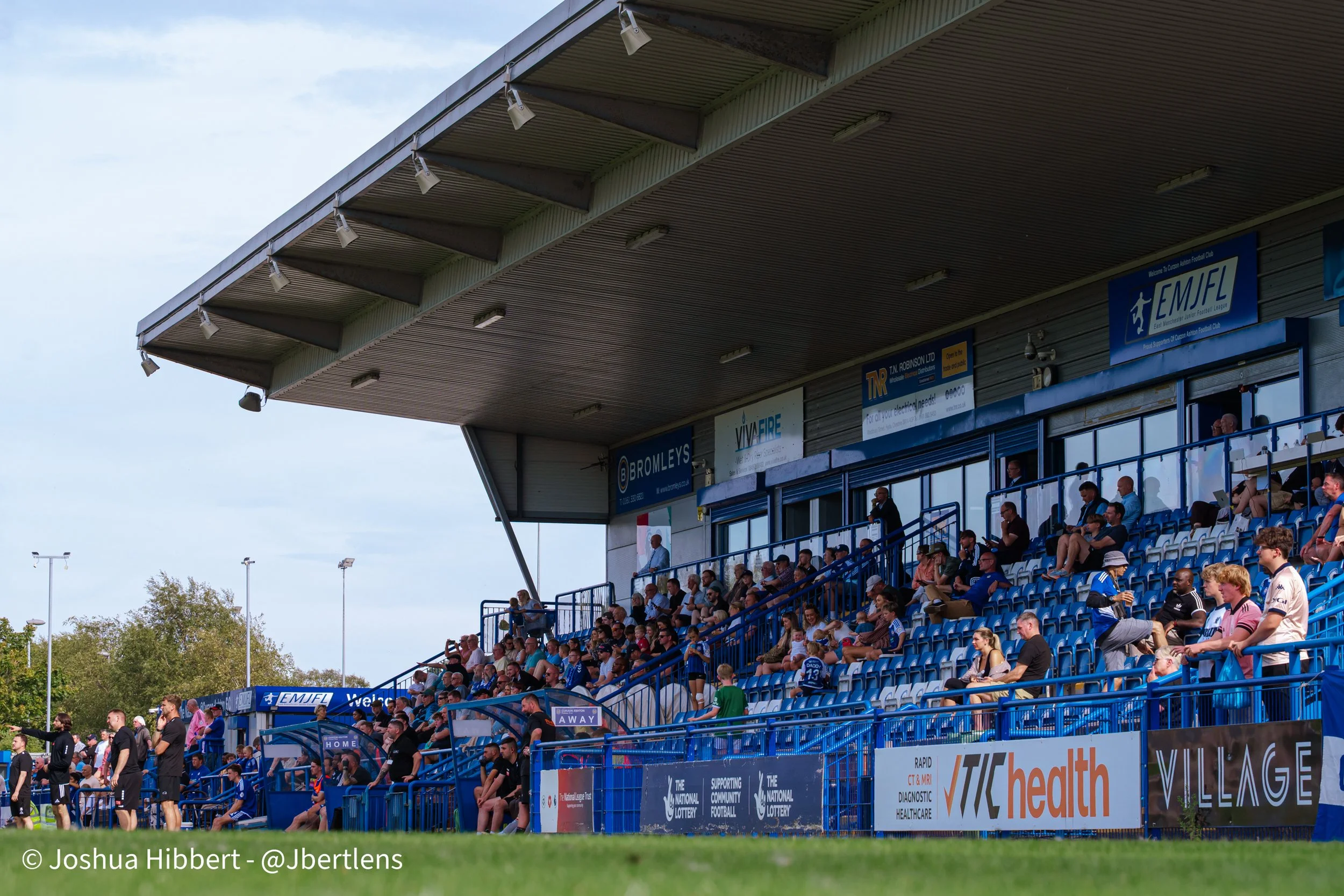 Curzon_Ashton_Alfreton_Town_Web_Sized-174.jpg