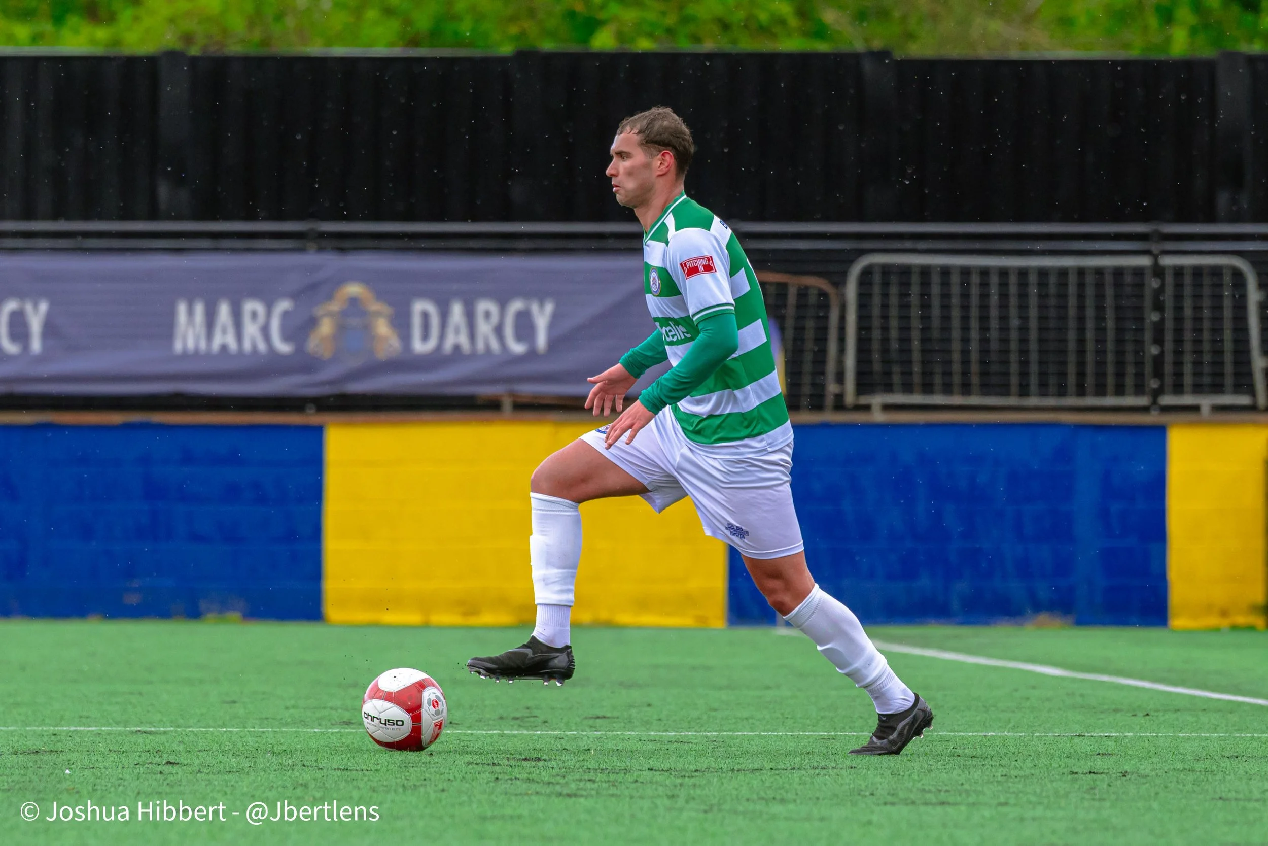Sport_Photography_Stalybridge_Celtic_Sporting_Khalsa_11.04 (20).jpg