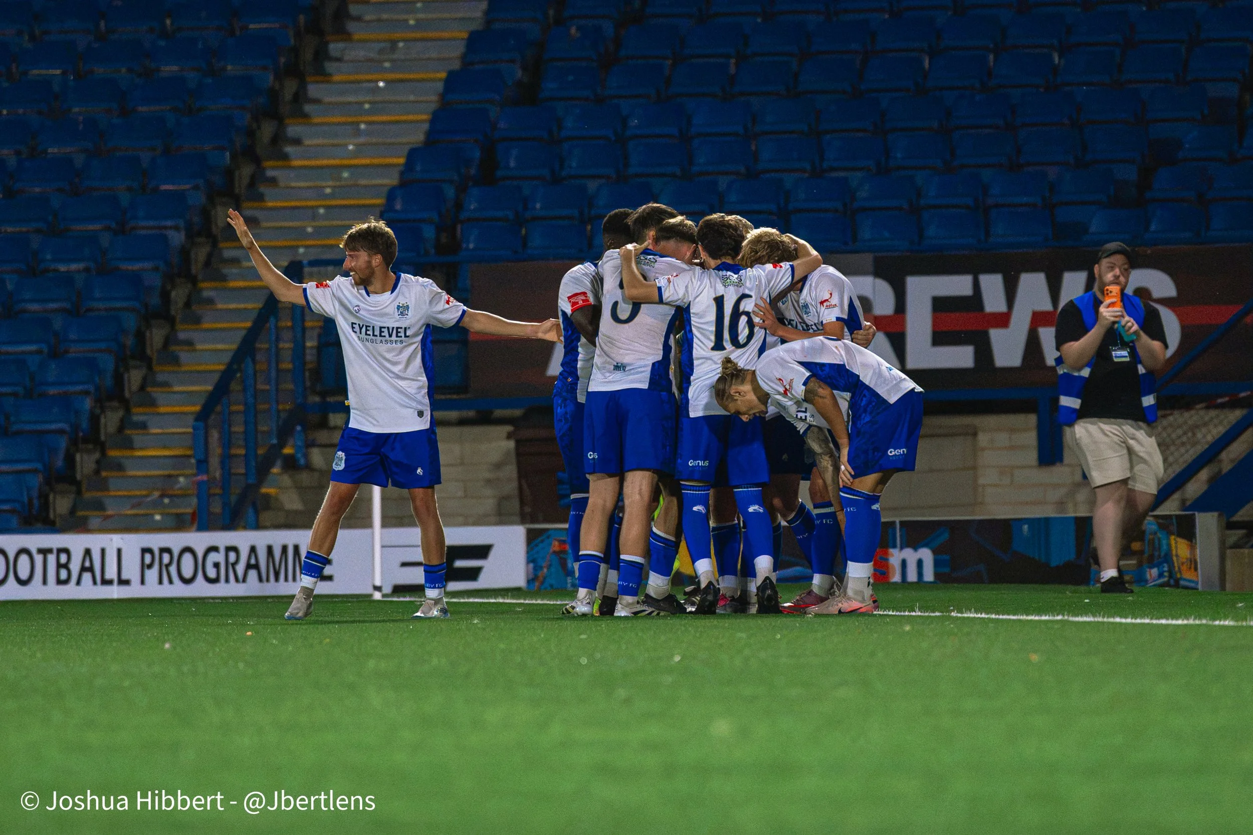 Curzon_Ashton_Bury_FC_Web_Sized_11.08.26-133.jpg