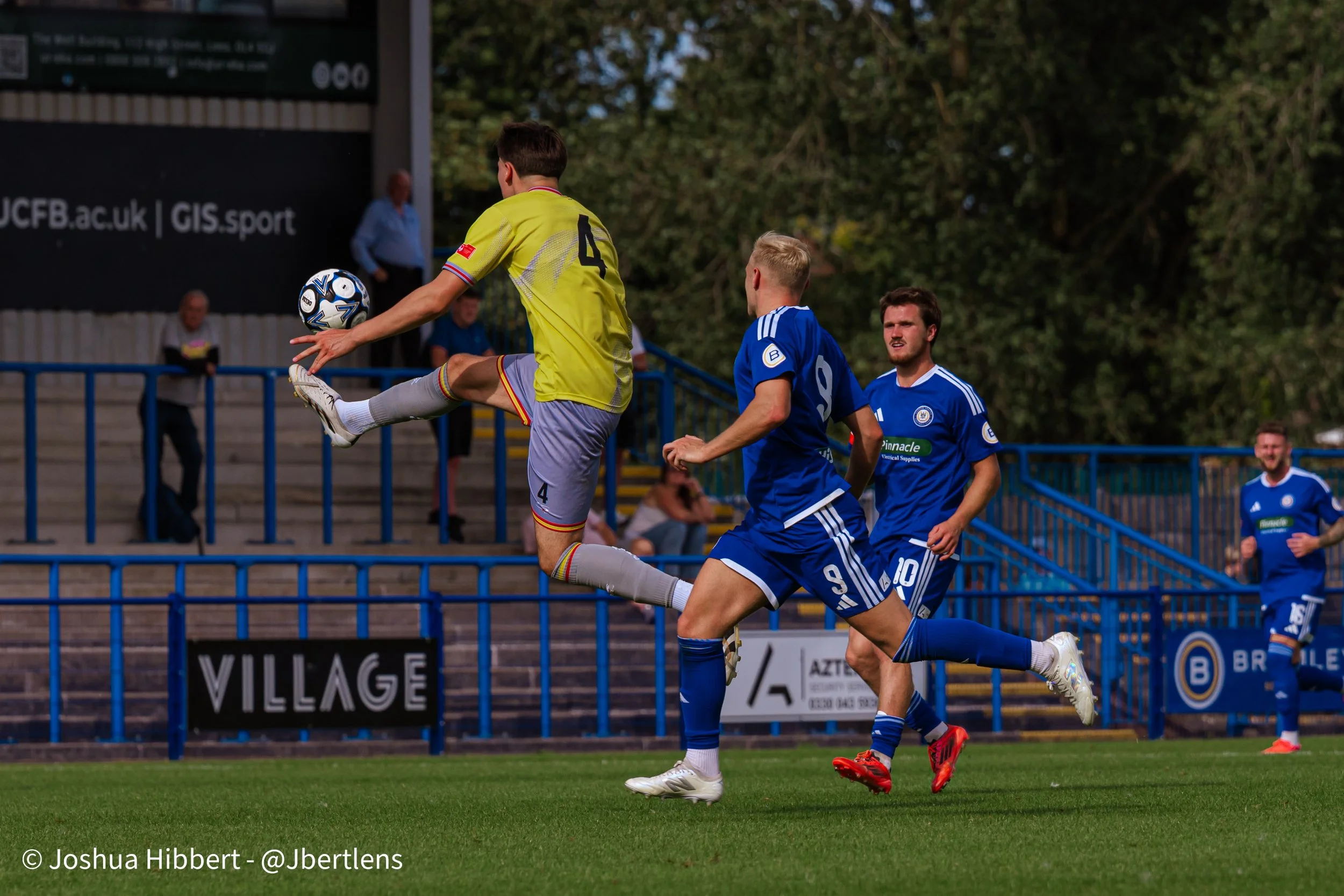 Curzon_Ashton_Alfreton_Town_Web_Sized-172.jpg