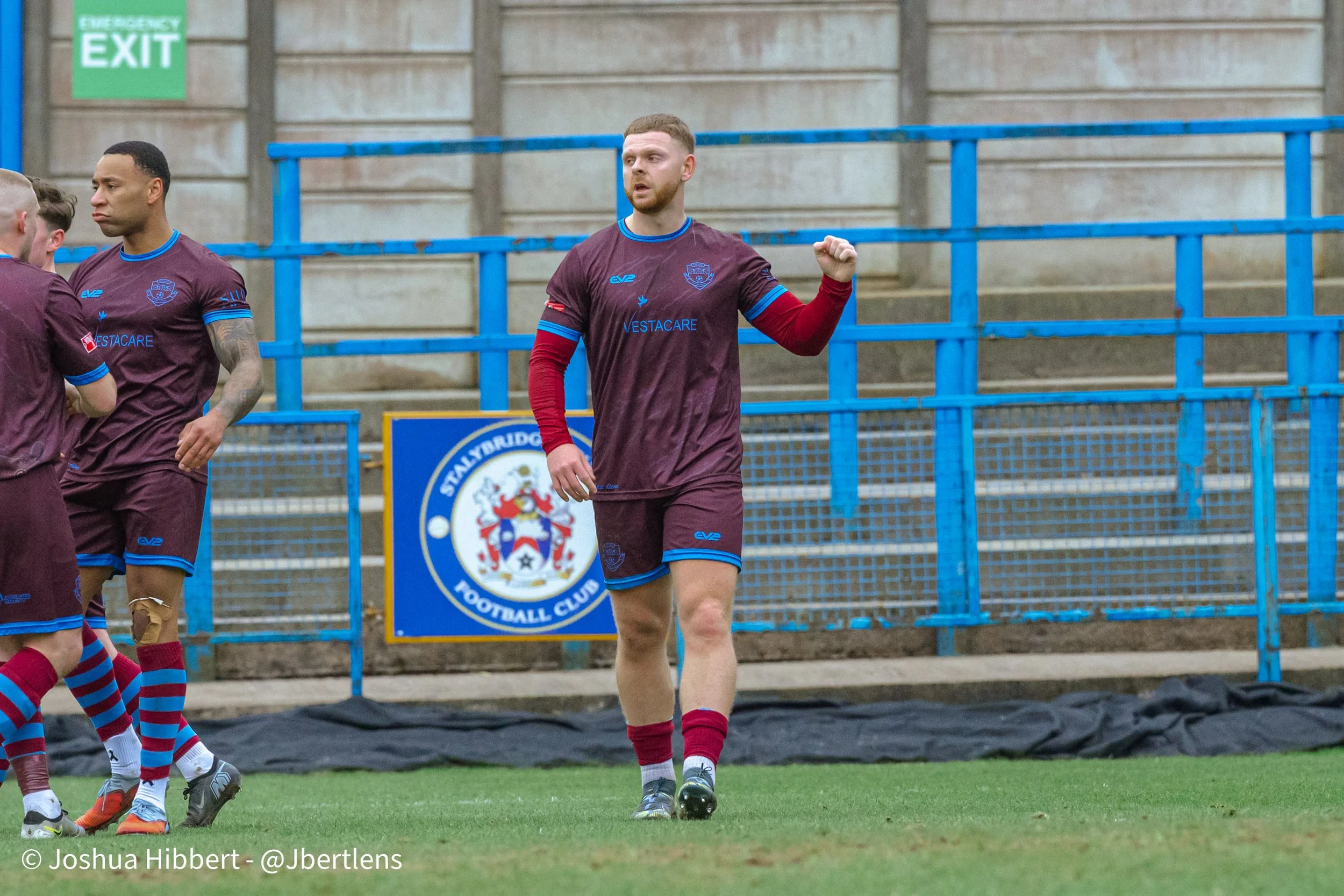 Sport_Photography_Stalybridge_Celtic_Avro_FC_070326-49.jpg