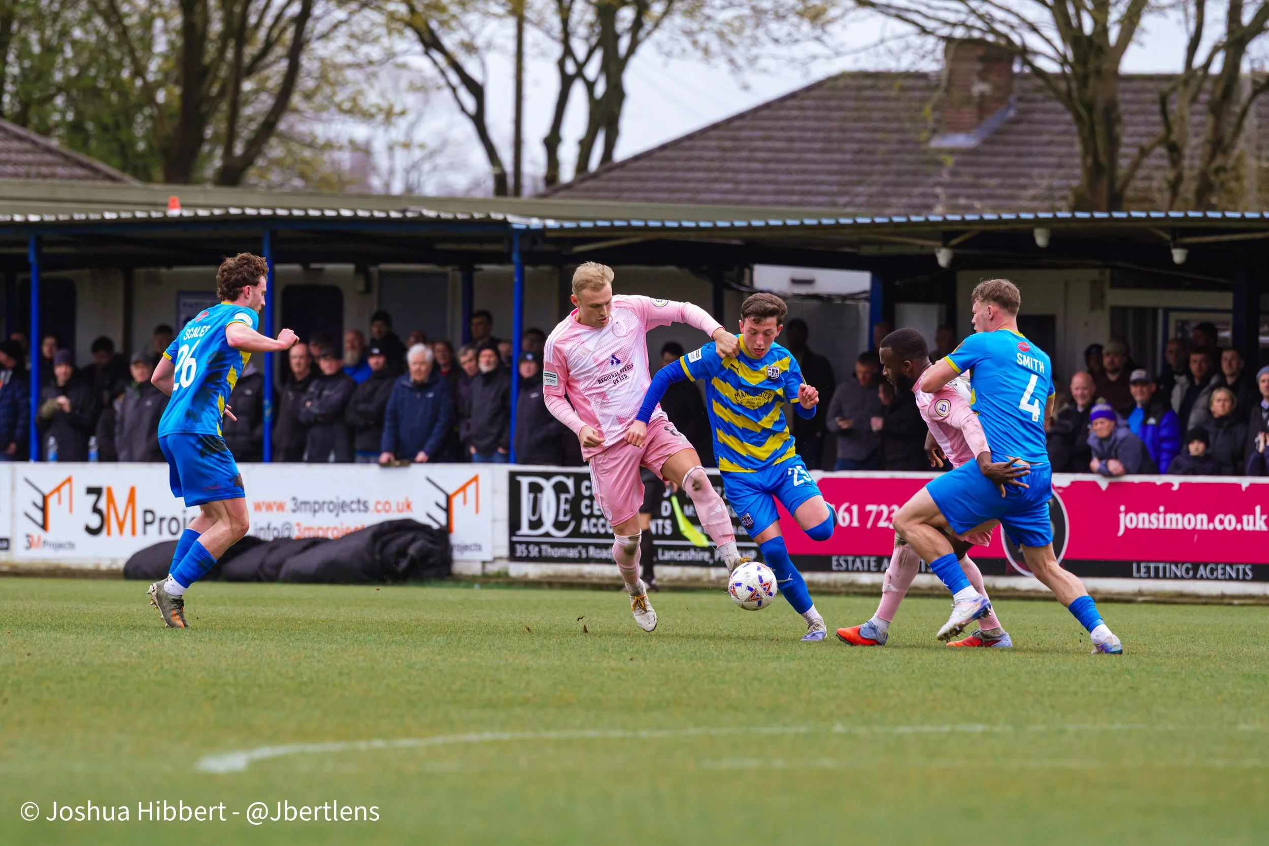 Sport_Photography_Curzon_Ashton_Radcliffe_FC_03.04.26-41.jpg