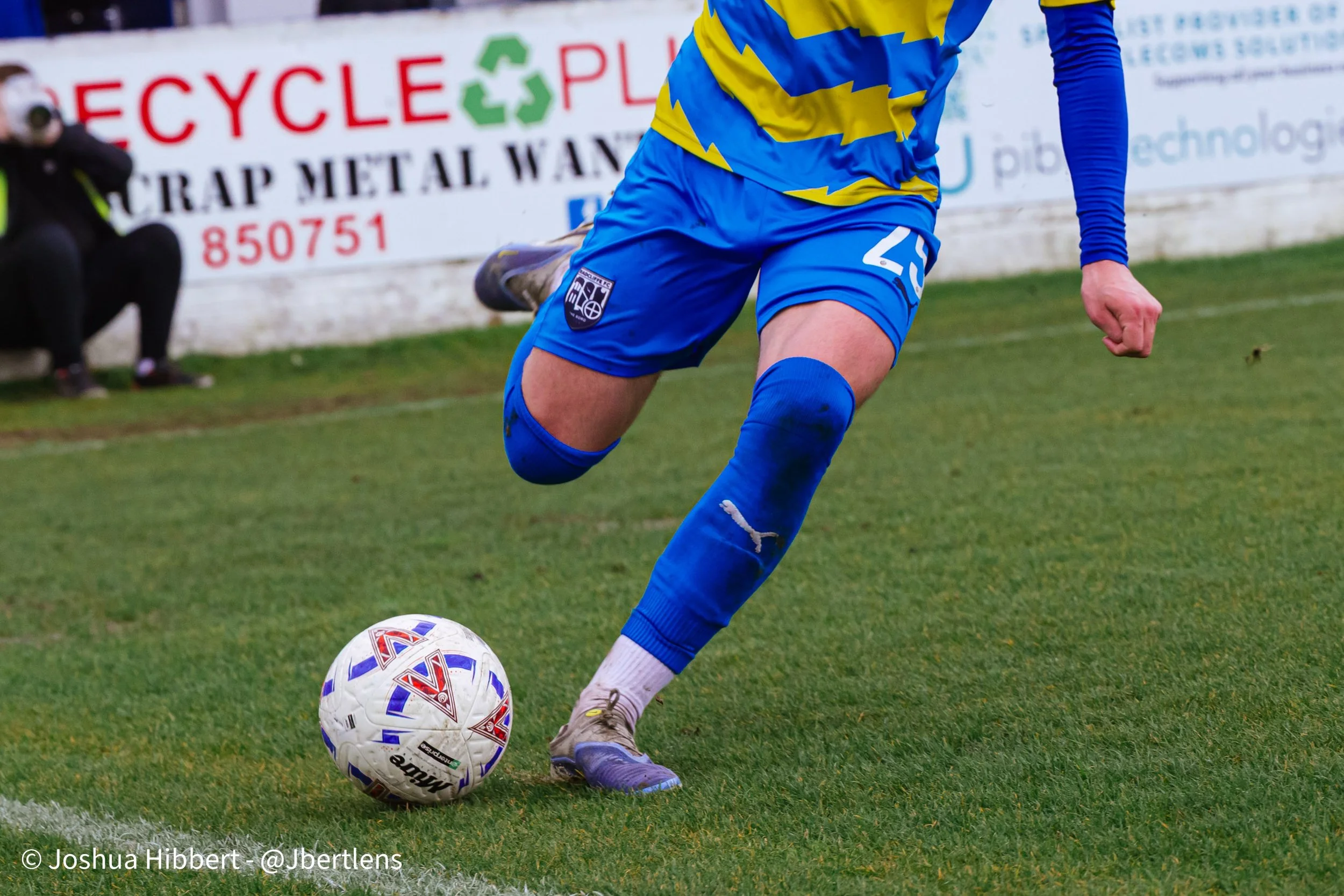 Sport_Photography_Curzon_Ashton_Radcliffe_FC_03.04.26-50.jpg