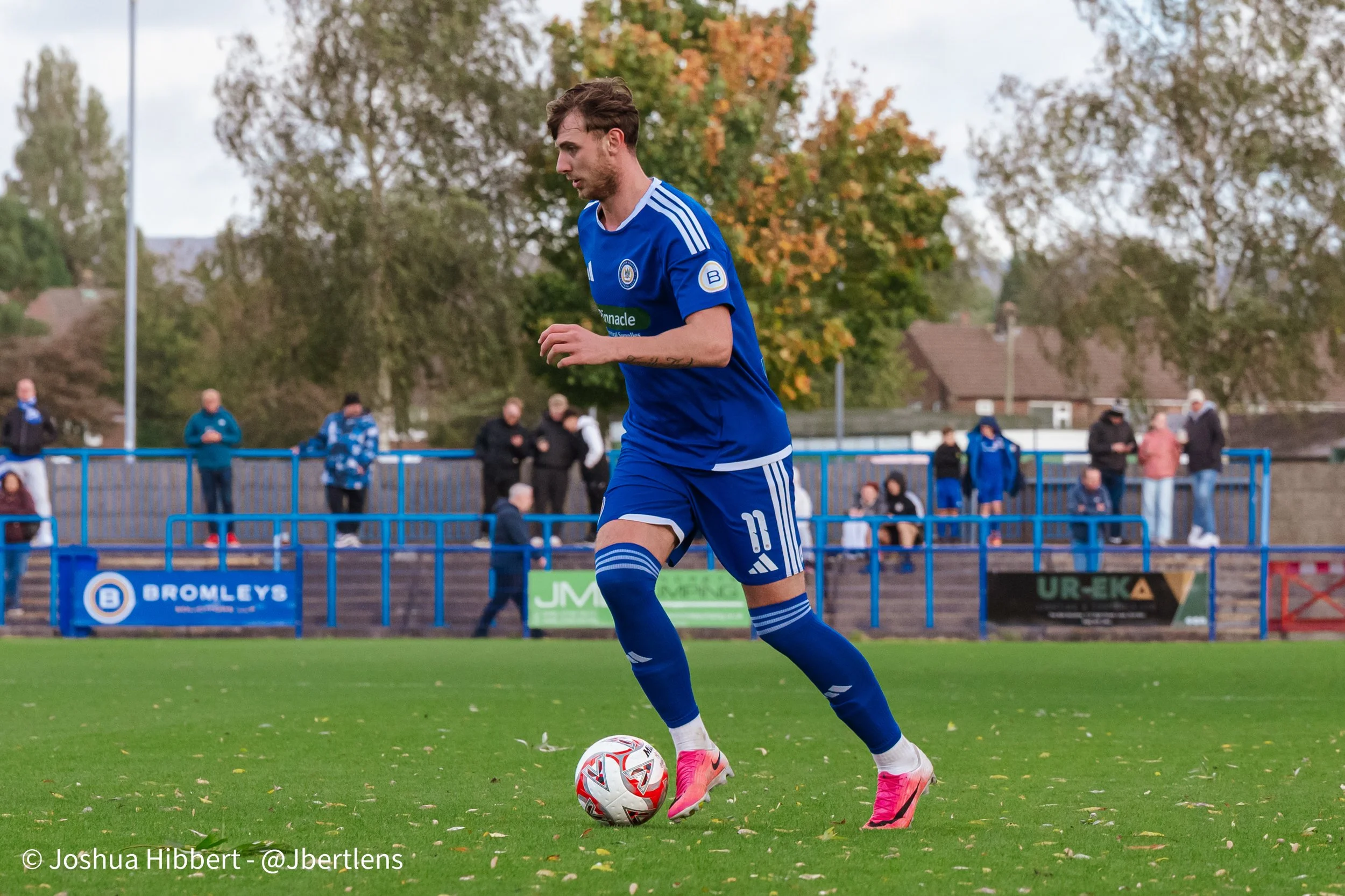 Curzon_Ashton_Hyde_United_Web_Sized_10.10.26-98.jpg