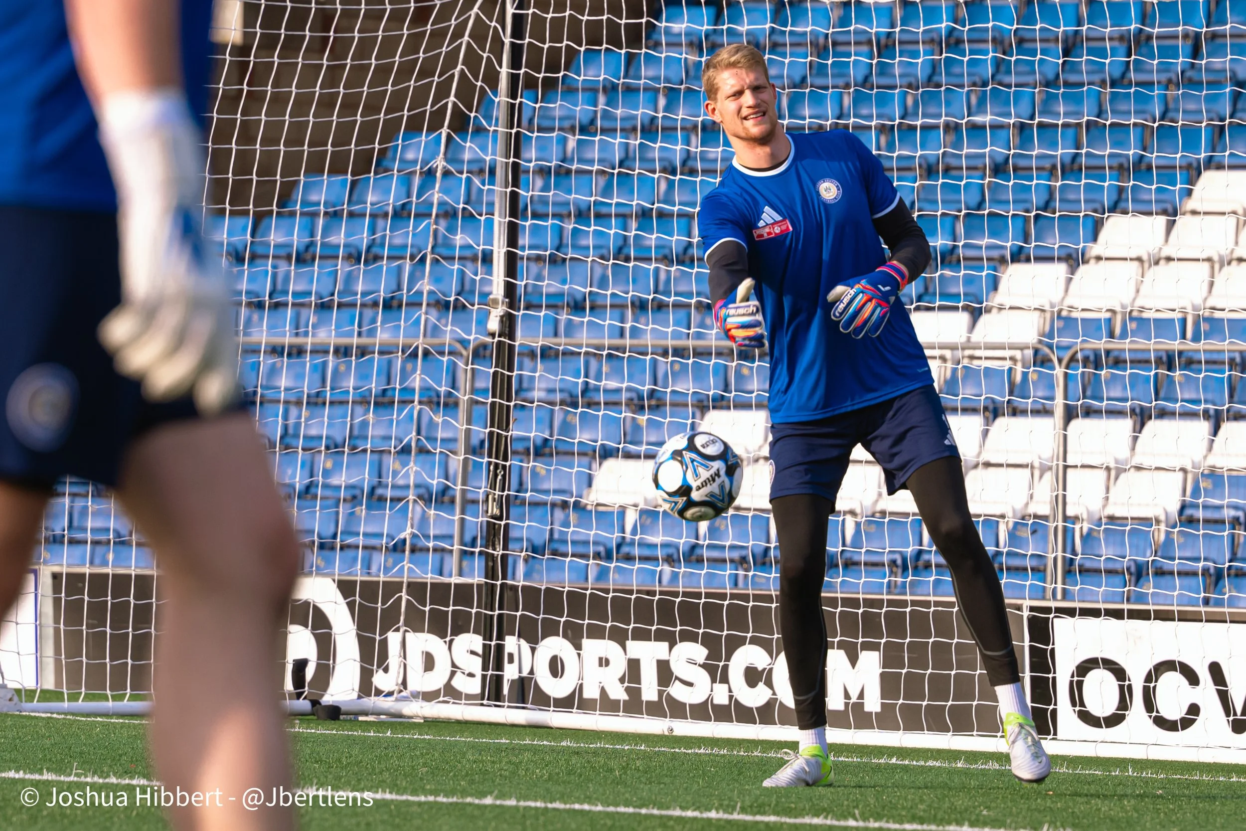 Curzon_Ashton_Bury_FC_Web_Sized_11.08.26.jpg