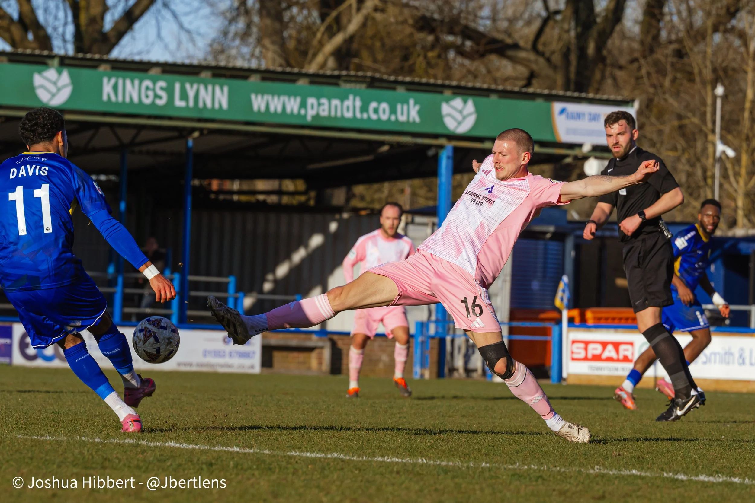 Curzon_Ashton_Kings_Lynn_Town_Web_Sized_21.03.26-126.jpg