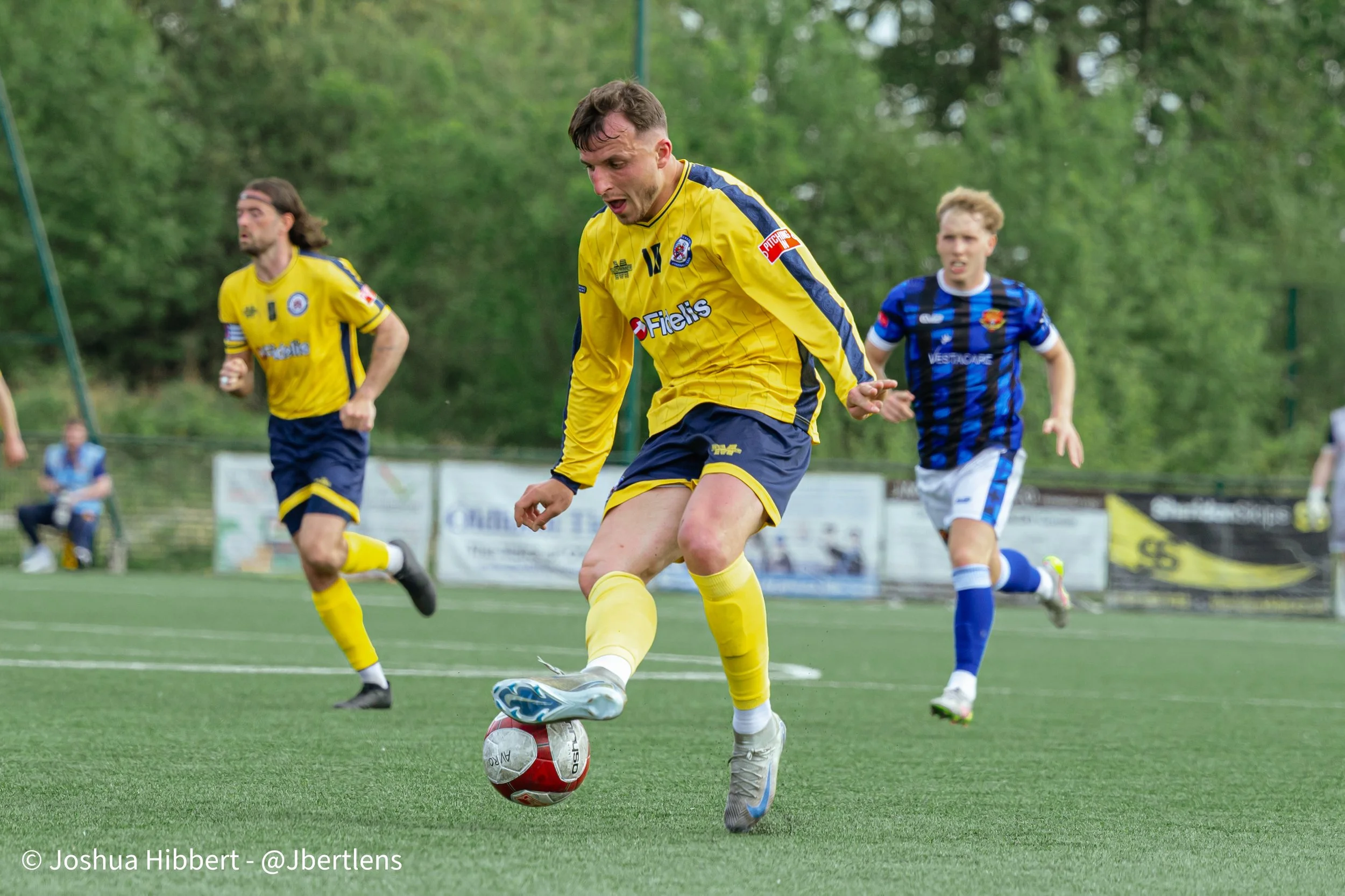 Sport_Photography_Stalybridge_Celtic_Avro_10.05.26-76.jpg