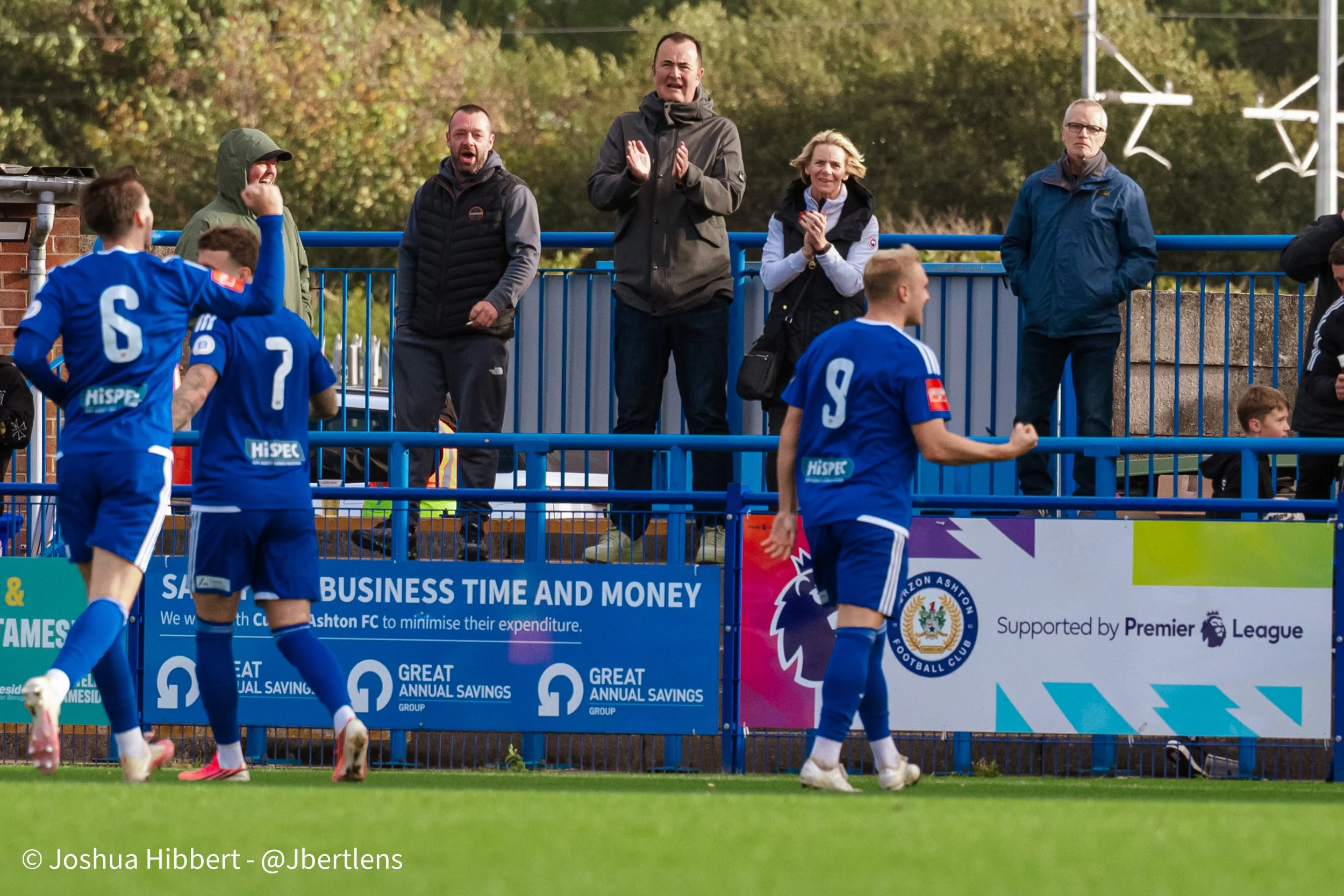 Curzon_Ashton_Hyde_United_Web_Sized_10.10.26-108.jpg