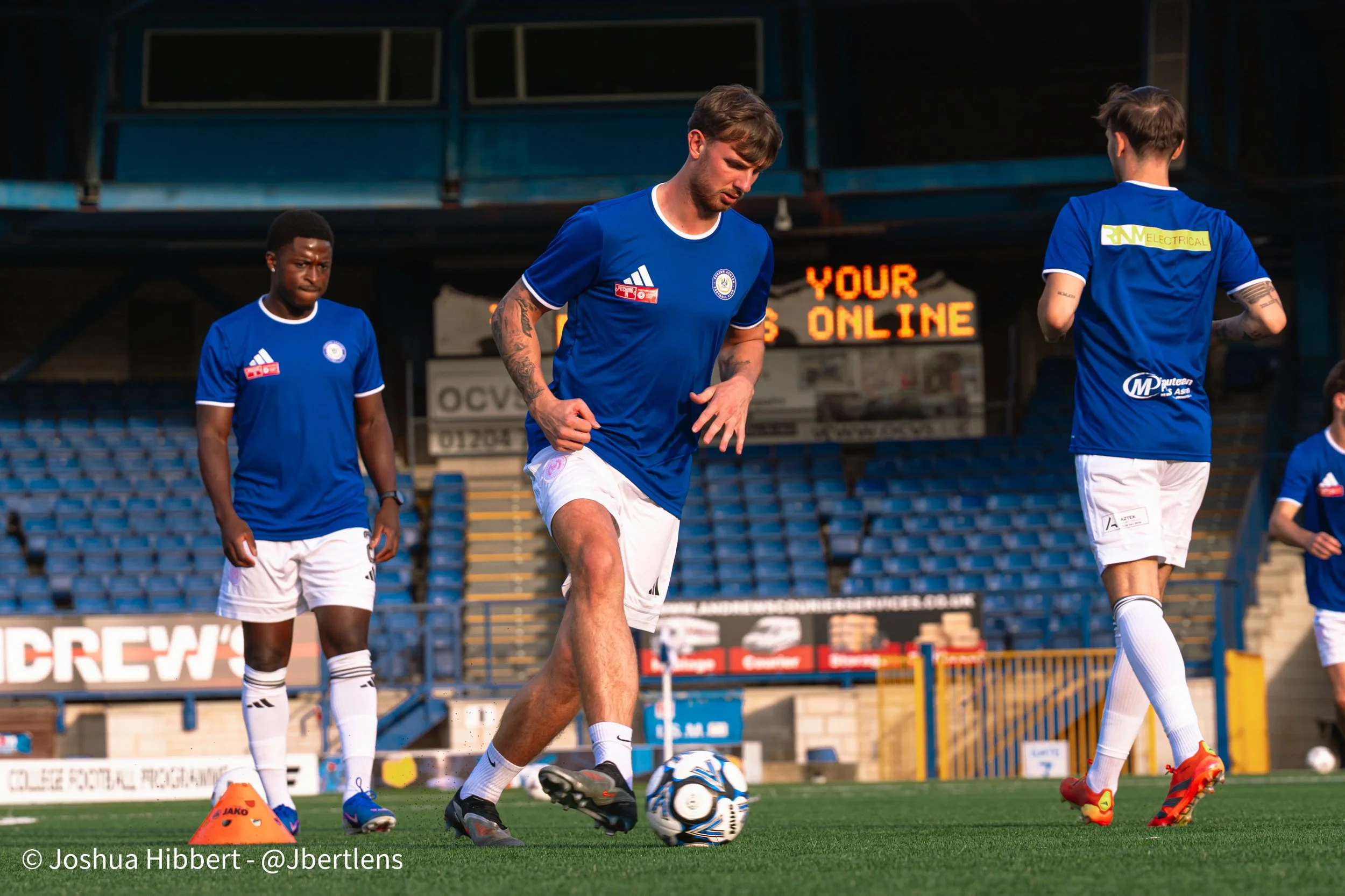Curzon_Ashton_Bury_FC_Web_Sized_11.08.26-10.jpg