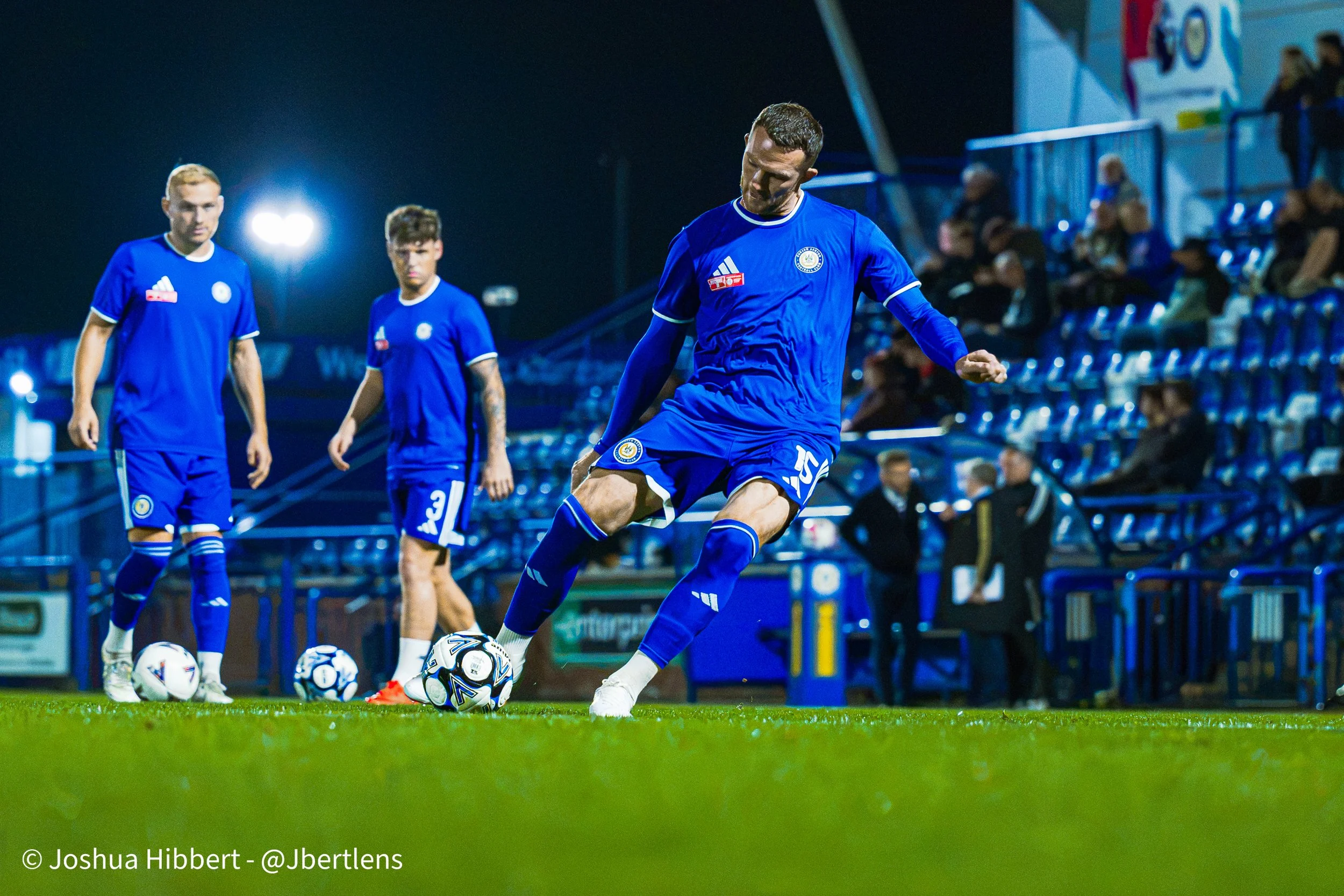 Curzon_Ashton_Redcar_Athletic_Web_Sized_06.10.26-9.jpg