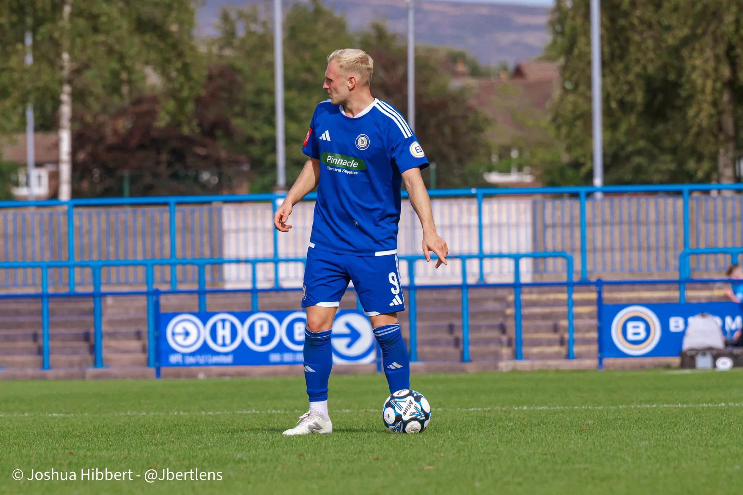 Curzon_Ashton_Alfreton_Town_Web_Sized-170.jpg
