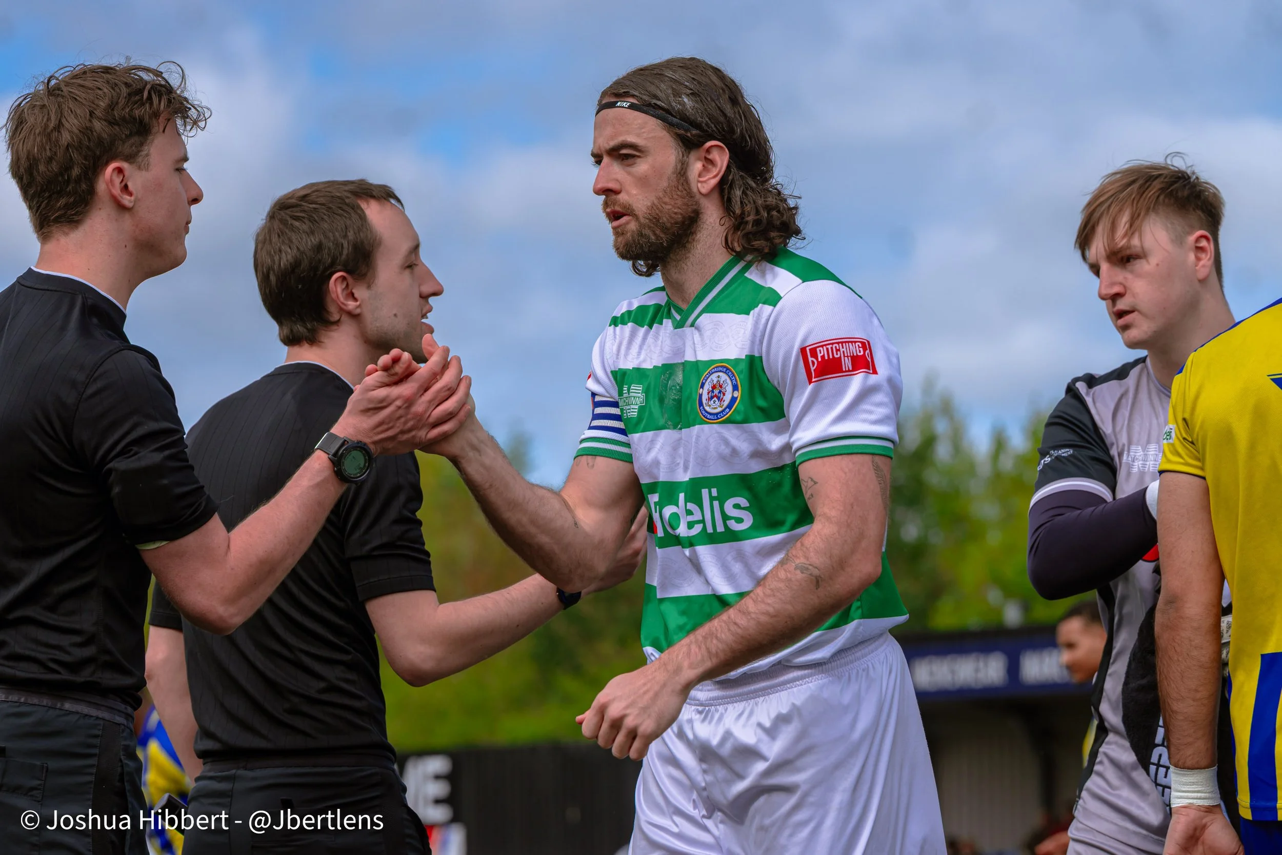 Sport_Photography_Stalybridge_Celtic_Sporting_Khalsa_11.04 (7).jpg