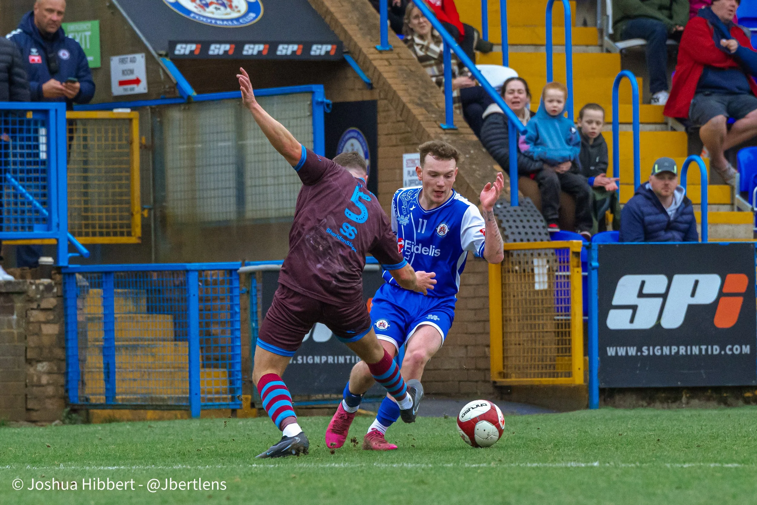 Sport_Photography_Stalybridge_Celtic_Avro_FC_070326-75.jpg