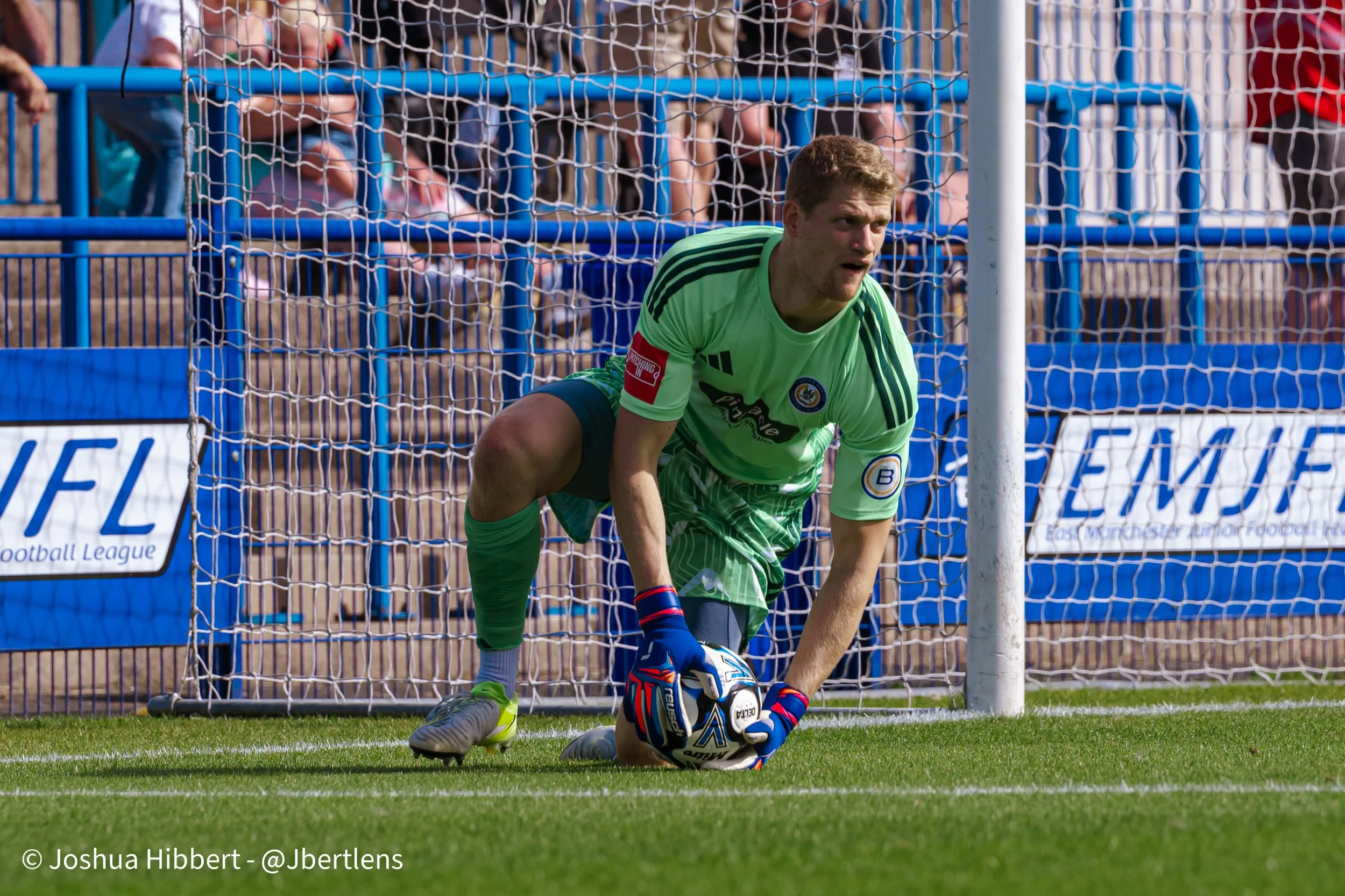 Curzon_Ashton_Alfreton_Town_Web_Sized-108.jpg
