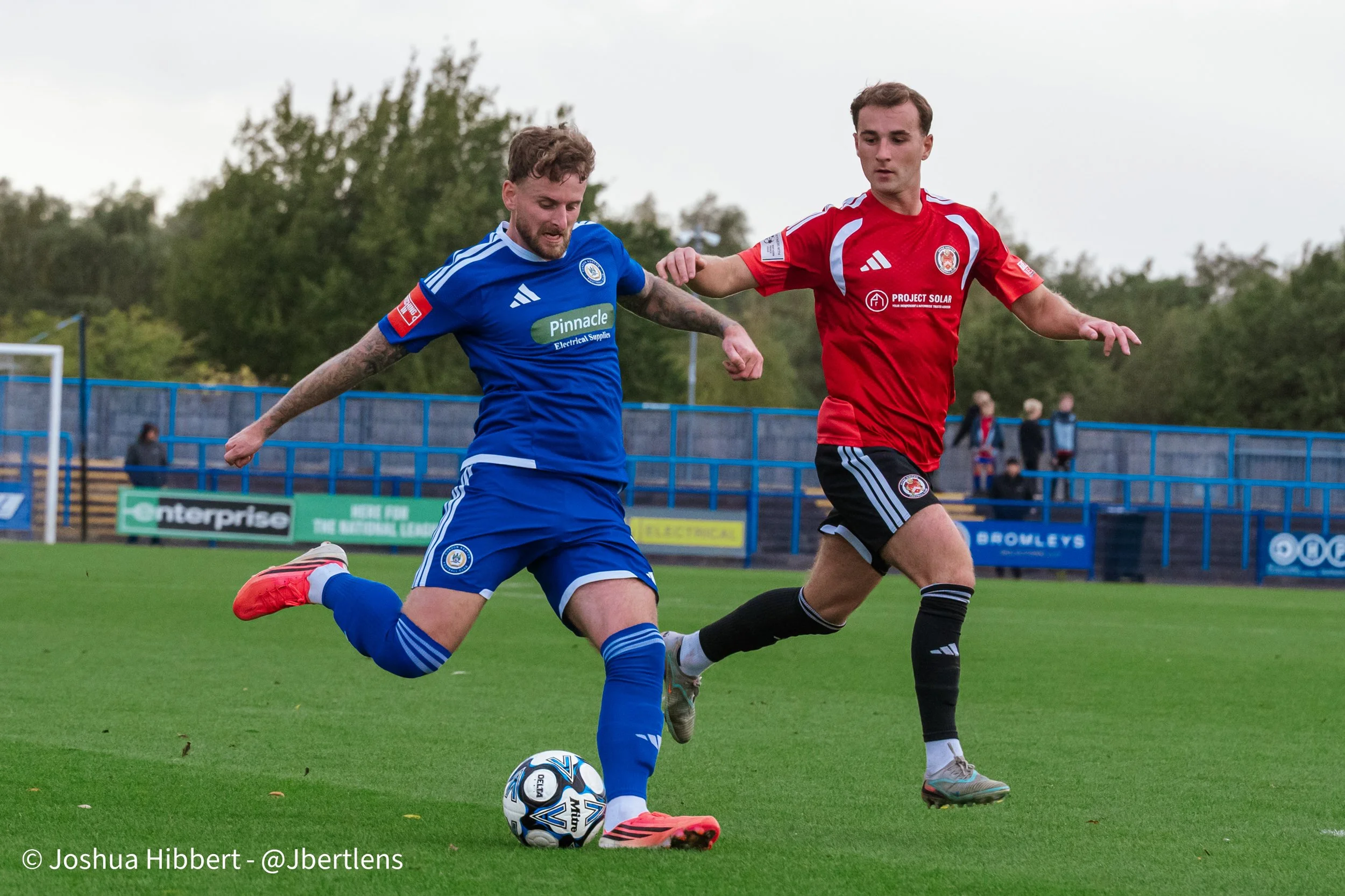 Curzon_Ashton_Hyde_United_Web_Sized_10.10.26-142.jpg