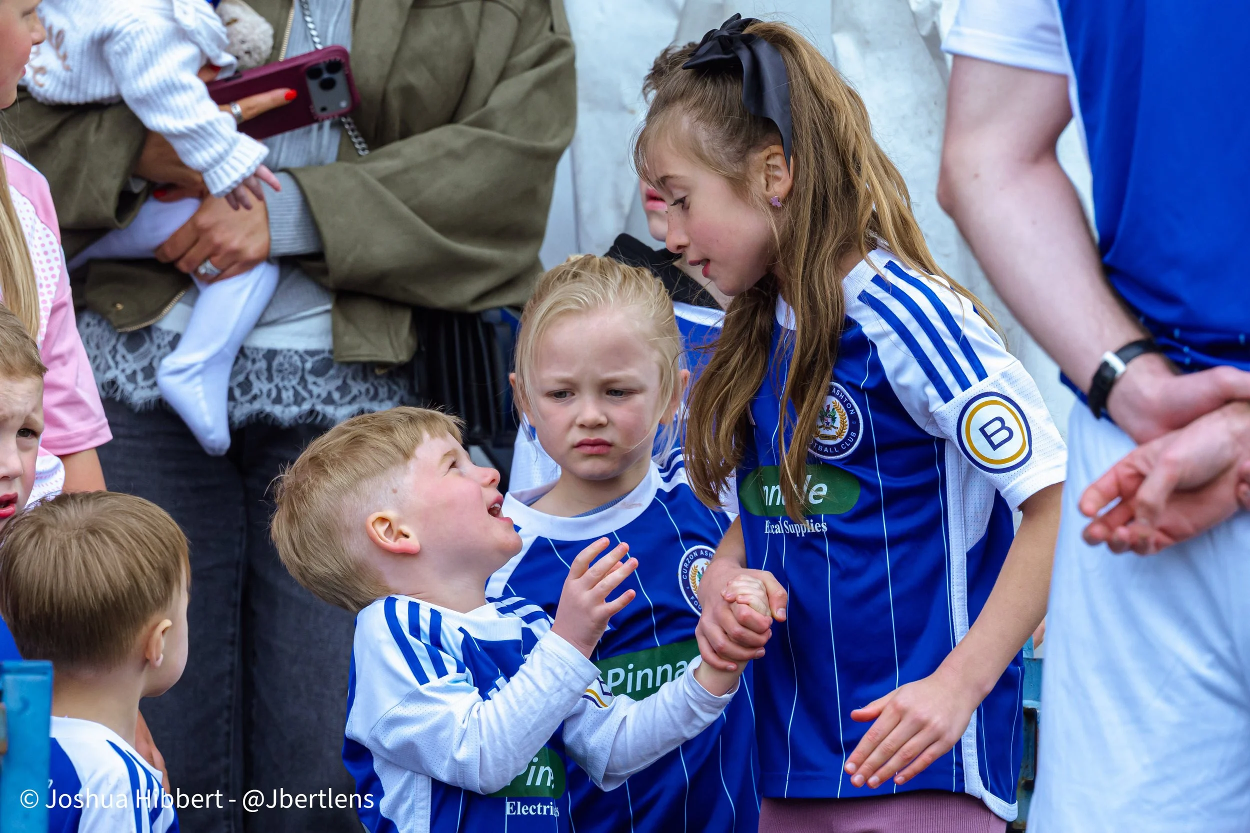 Sport_Photography_Curzon_Ashton_Buxton_FC_18.04.26-25.jpg