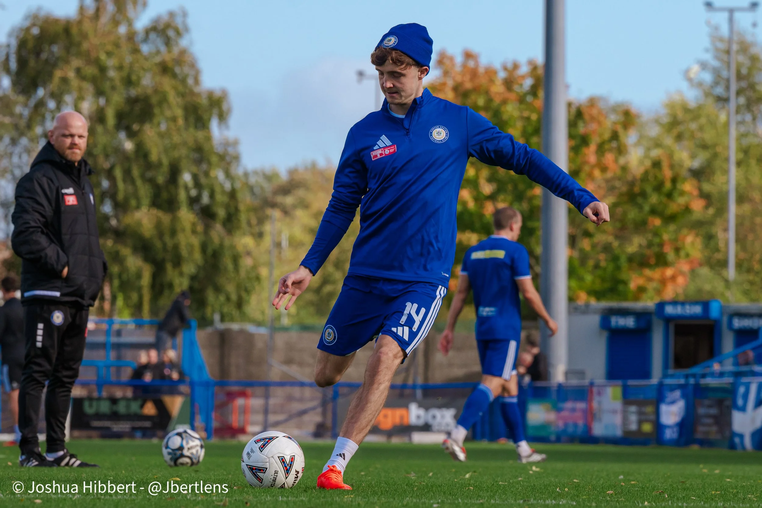 Curzon_Ashton_Hyde_United_Web_Sized_10.10.26-20.jpg