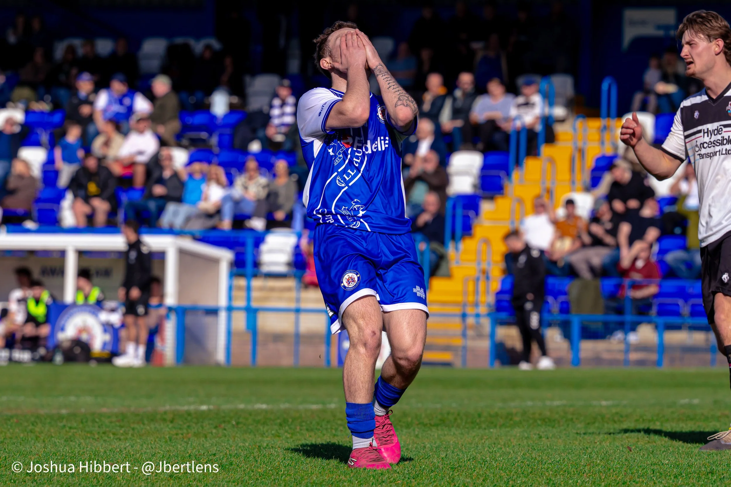Sport_Photography_Stalybridge_Celtic_Mossley_AFC_06.04.26-103.jpg