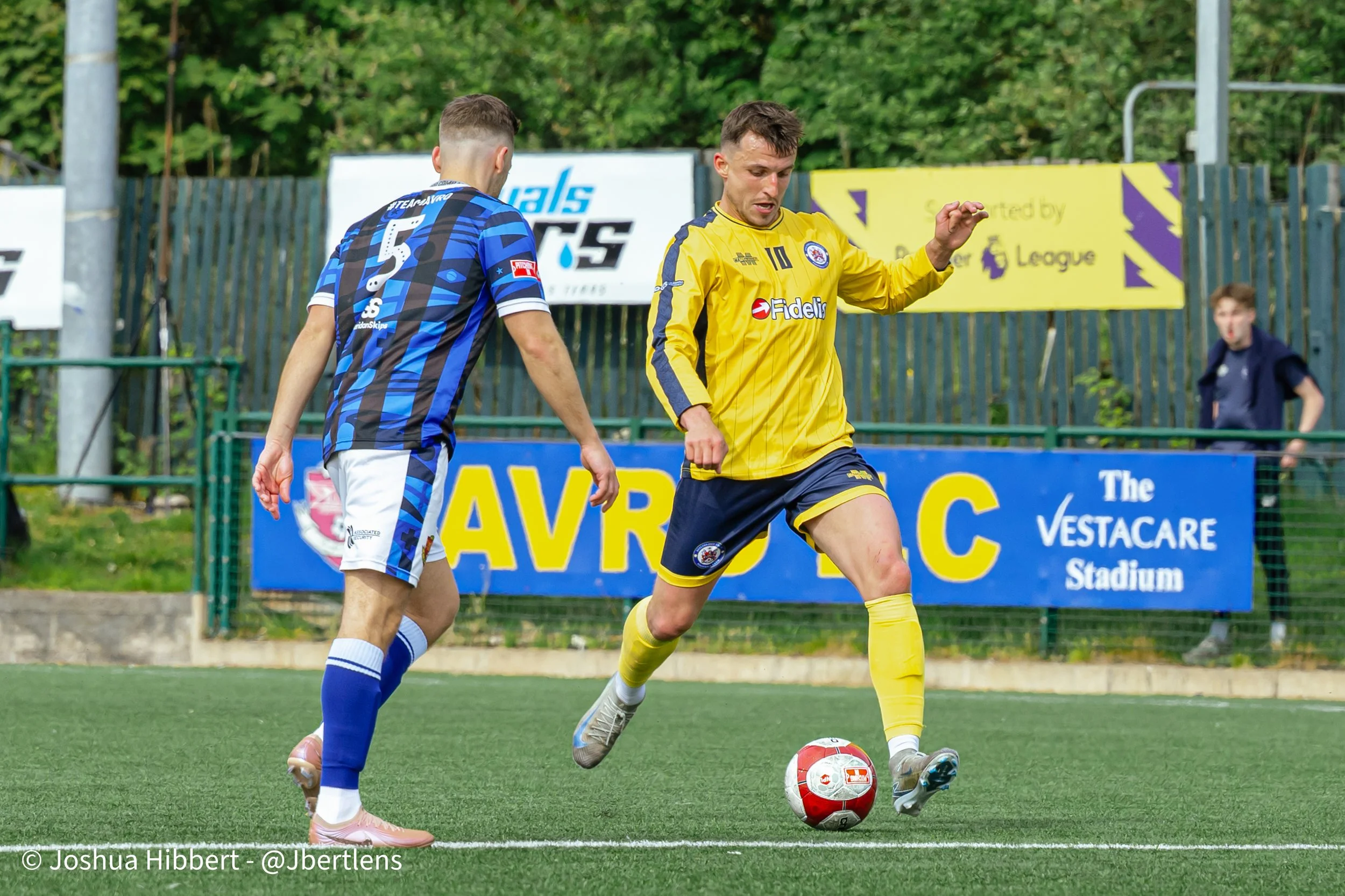 Sport_Photography_Stalybridge_Celtic_Avro_10.05.26-105.jpg