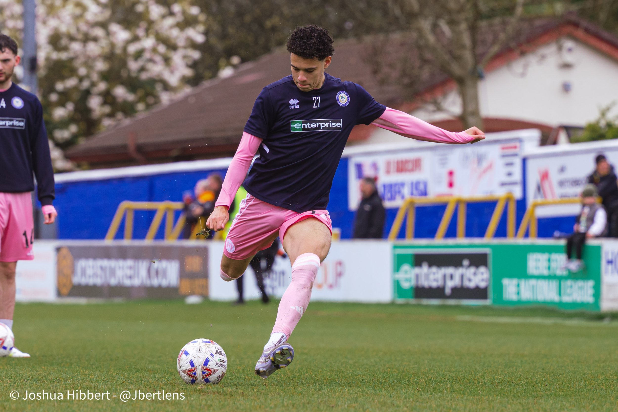Sport_Photography_Curzon_Ashton_Radcliffe_FC_03.04.26-10.jpg