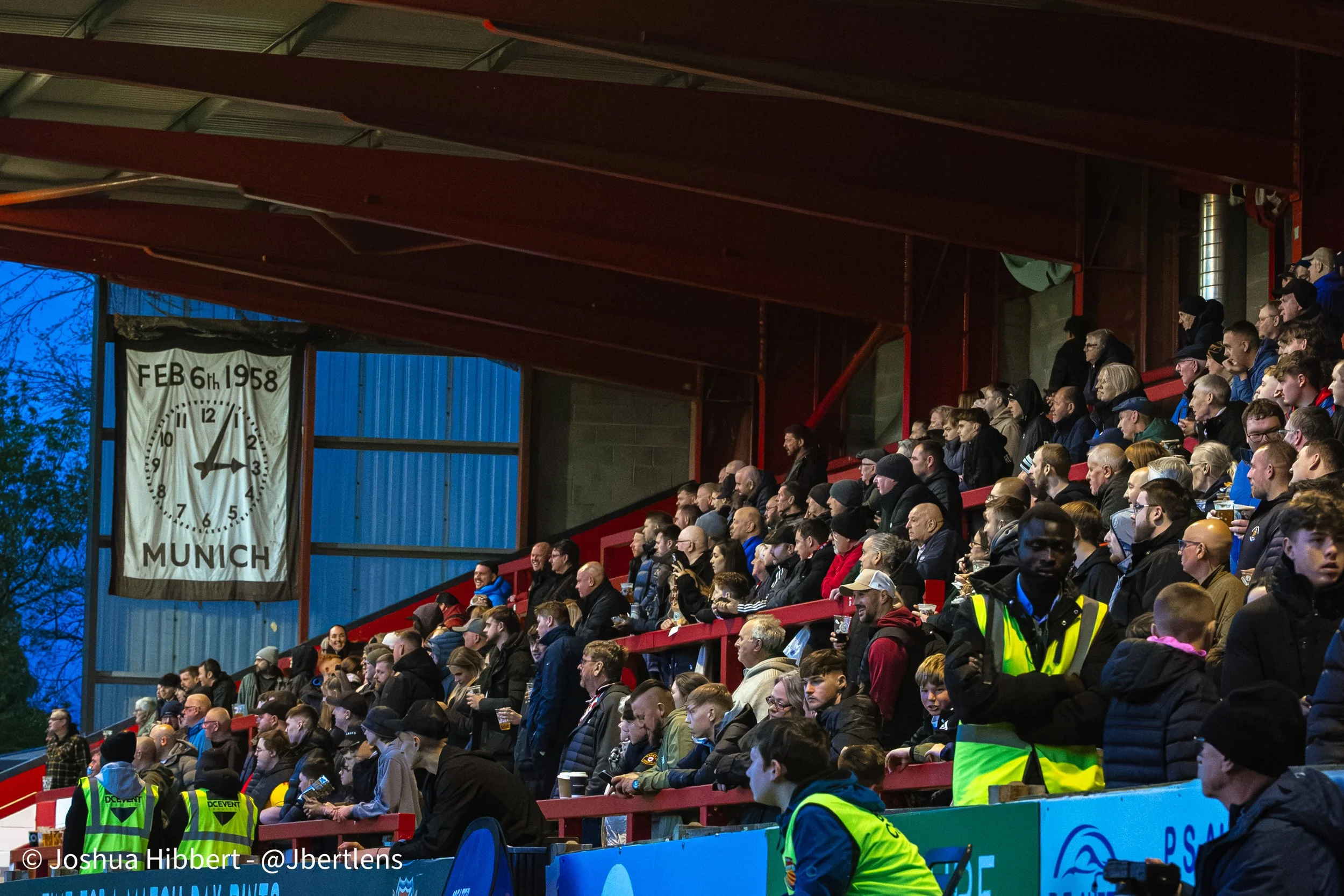Curzon_Ashton_Droylsden_FC_Web_Sized_150426-72.jpg