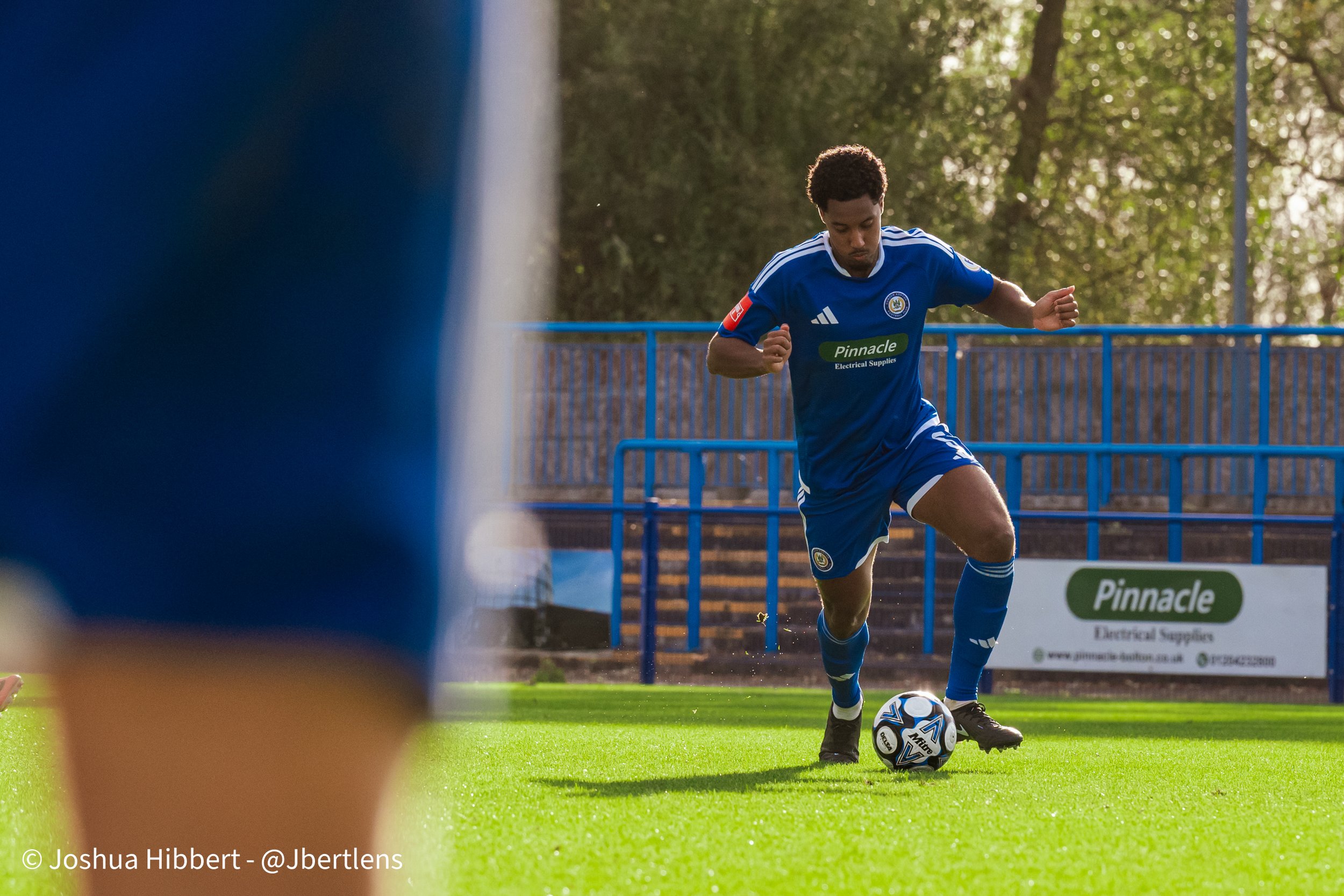 Curzon_Ashton_Hyde_United_Web_Sized_10.10.26-103.jpg