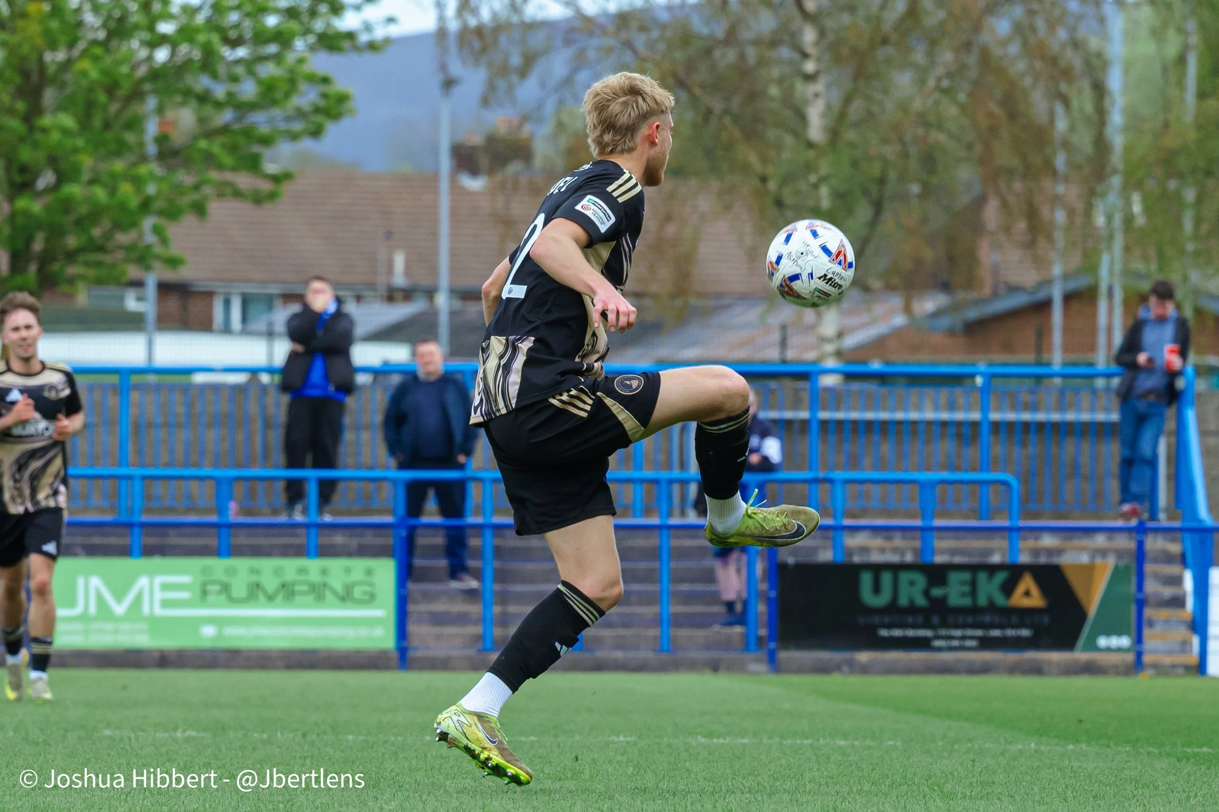 Sport_Photography_Curzon_Ashton_Buxton_FC_18.04.26-70.jpg