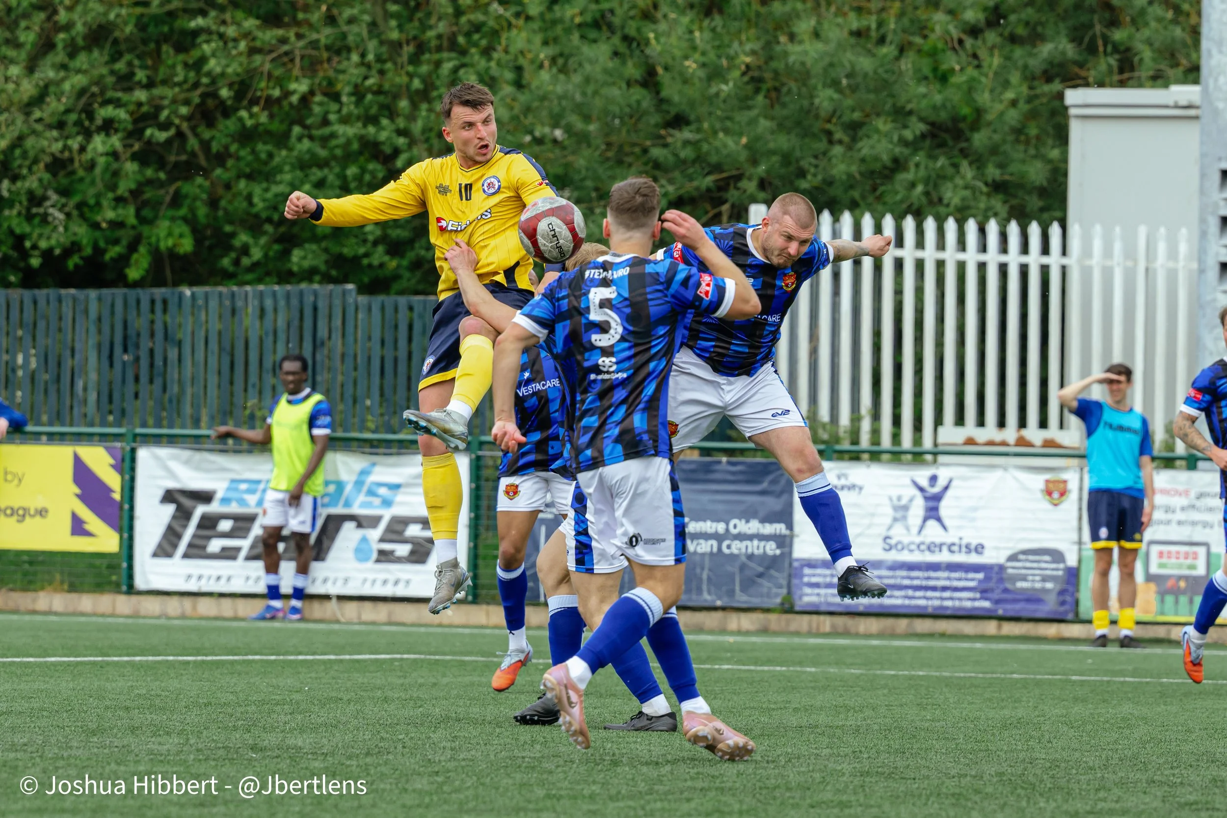 Sport_Photography_Stalybridge_Celtic_Avro_10.05.26-151.jpg