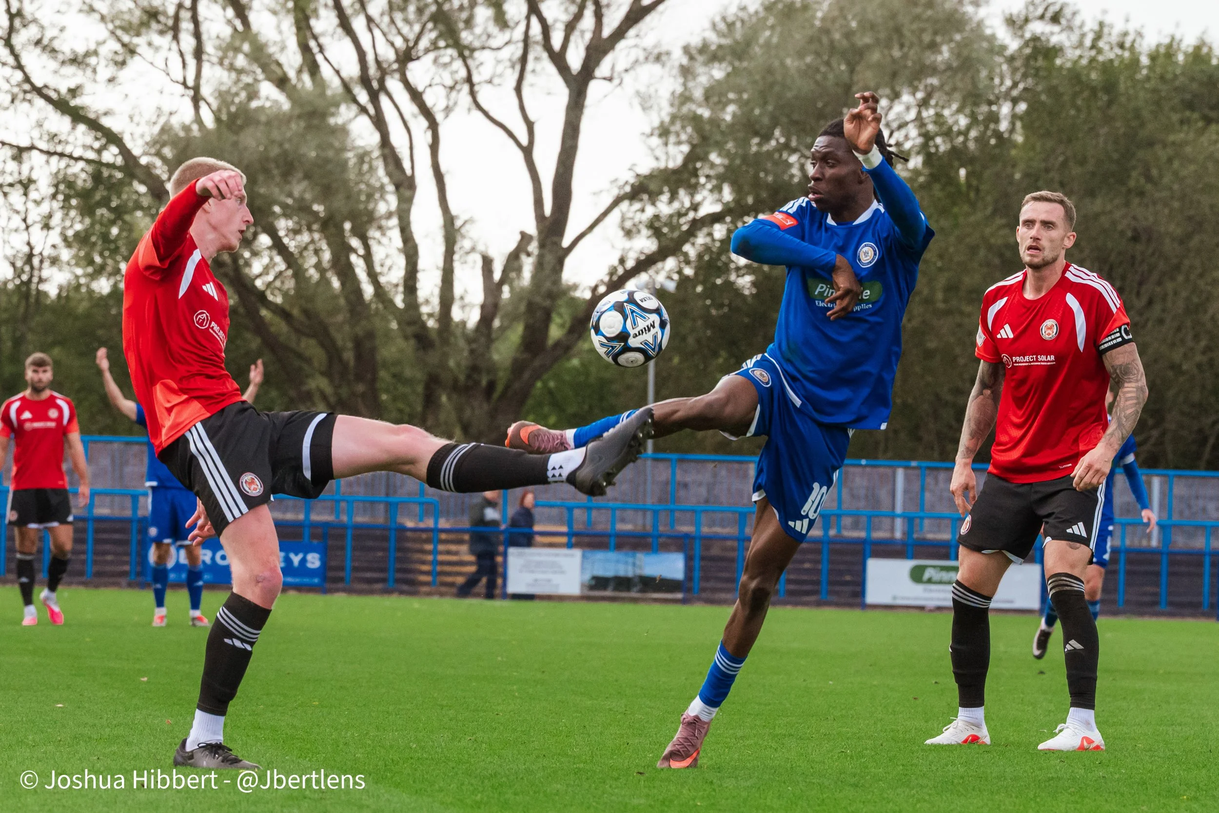 Curzon_Ashton_Hyde_United_Web_Sized_10.10.26-155.jpg