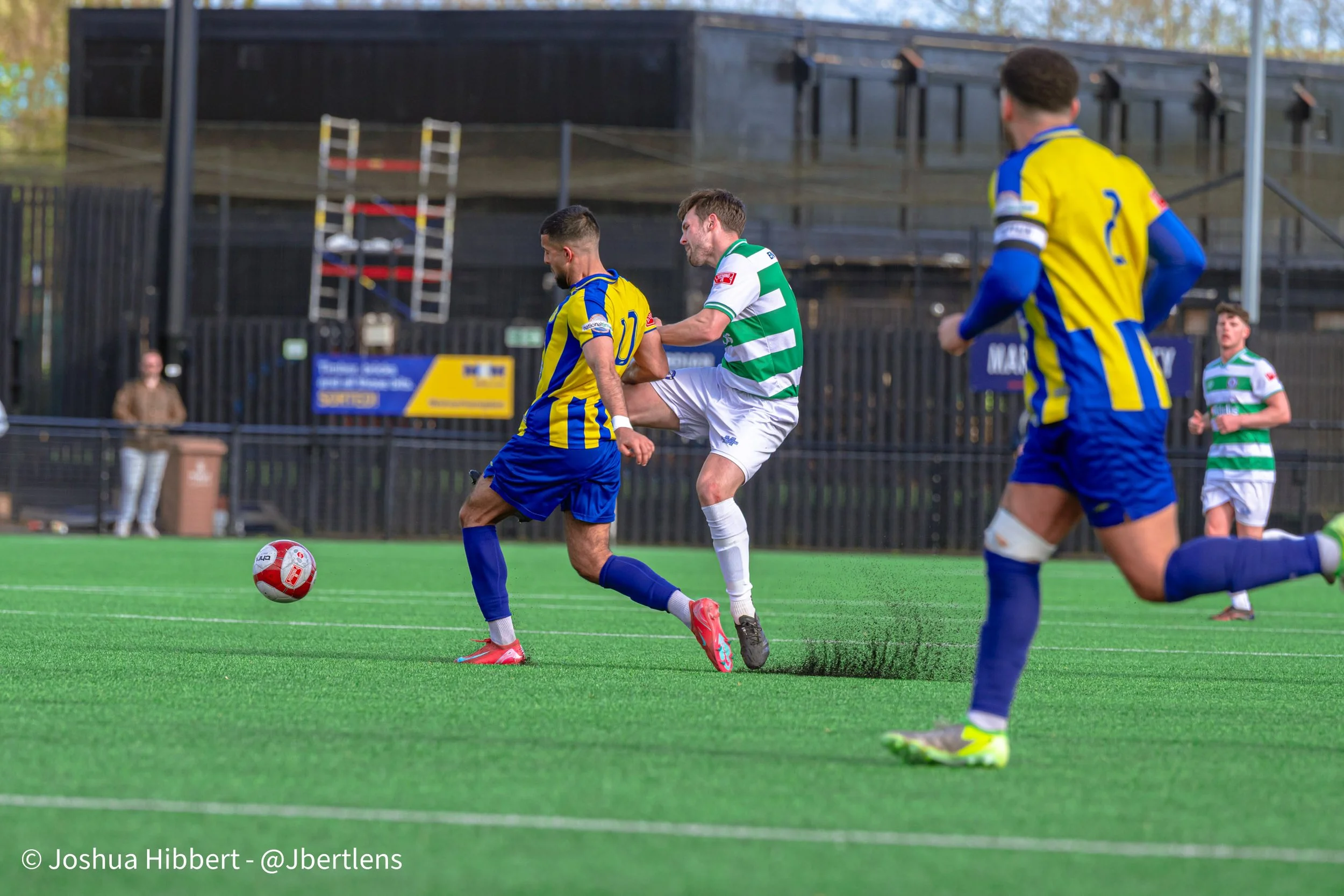 Sport_Photography_Stalybridge_Celtic_Sporting_Khalsa_11.04 (63).jpg