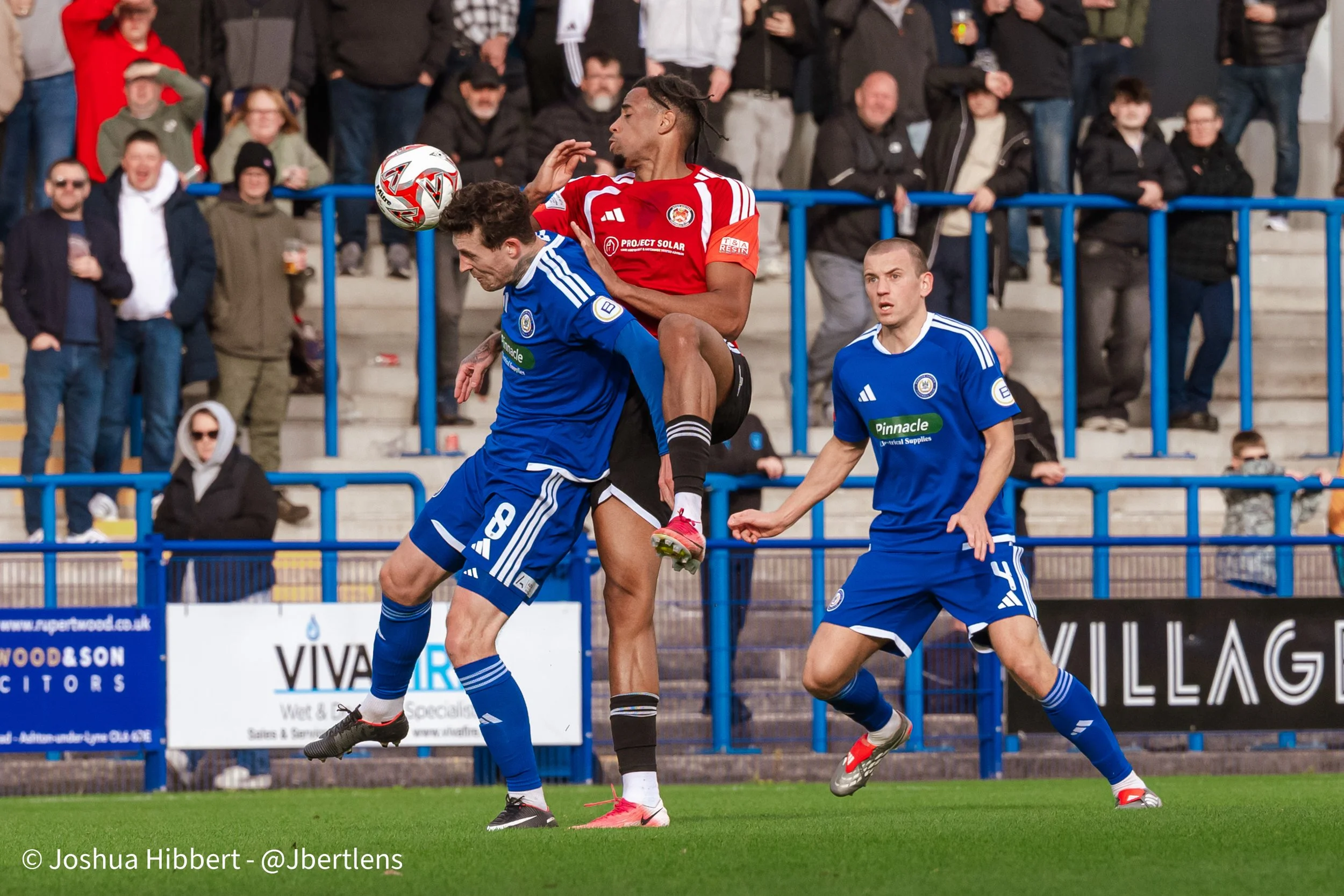 Curzon_Ashton_Hyde_United_Web_Sized_10.10.26-95.jpg