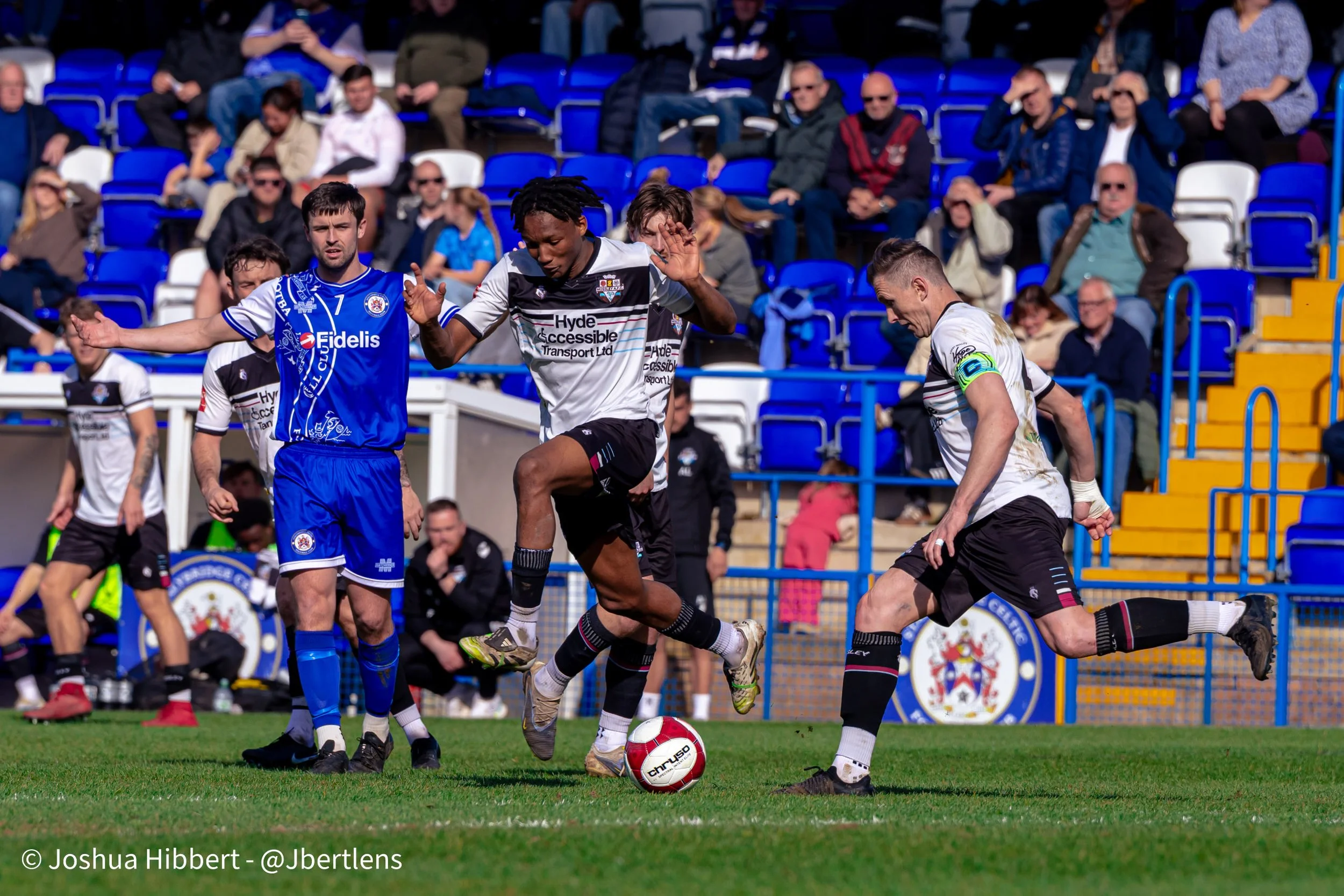 Sport_Photography_Stalybridge_Celtic_Mossley_AFC_06.04.26-76.jpg