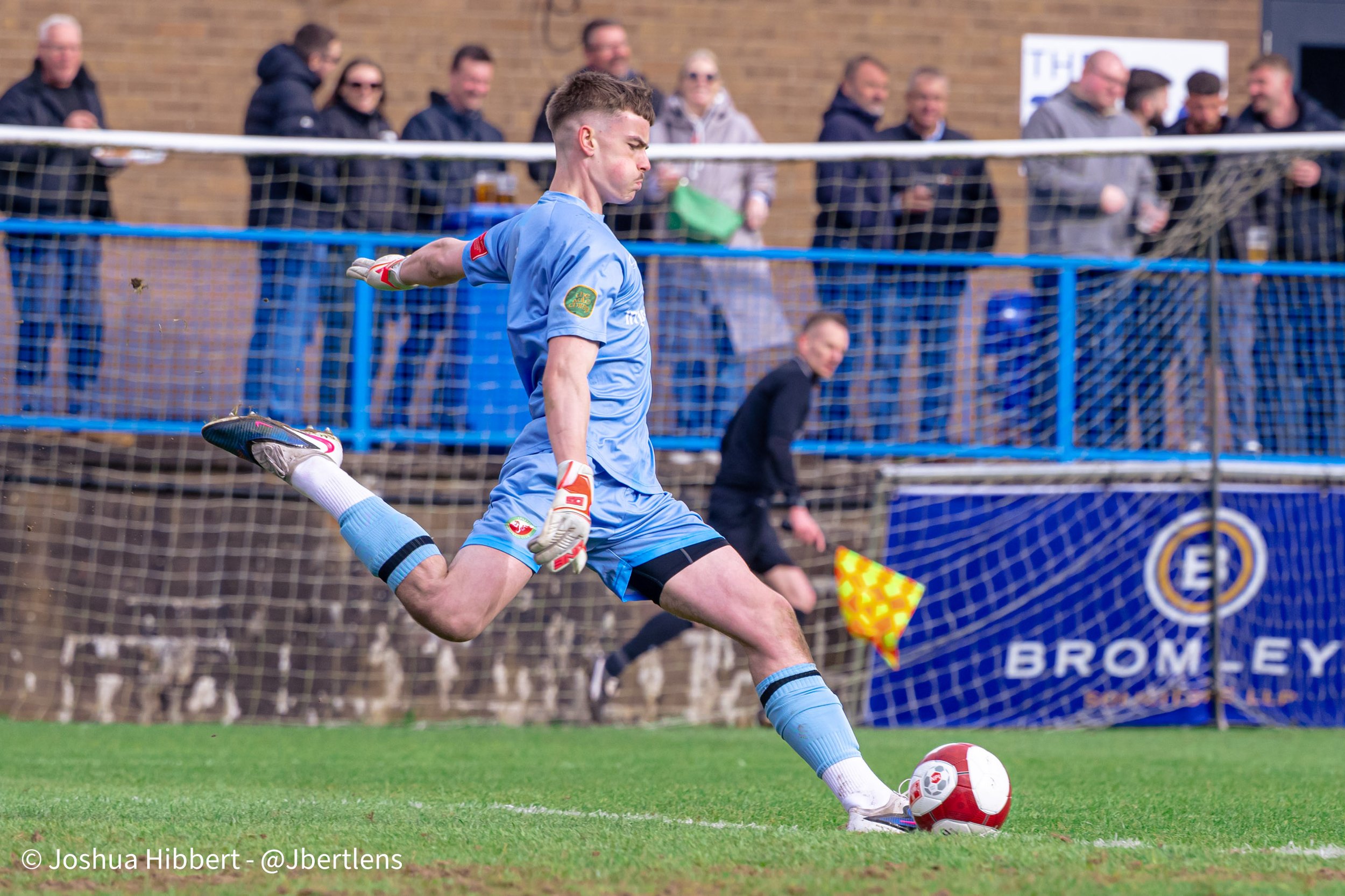 Sport_Photography_Stalybridge_Celtic_Trafford_FC_280326-28.jpg