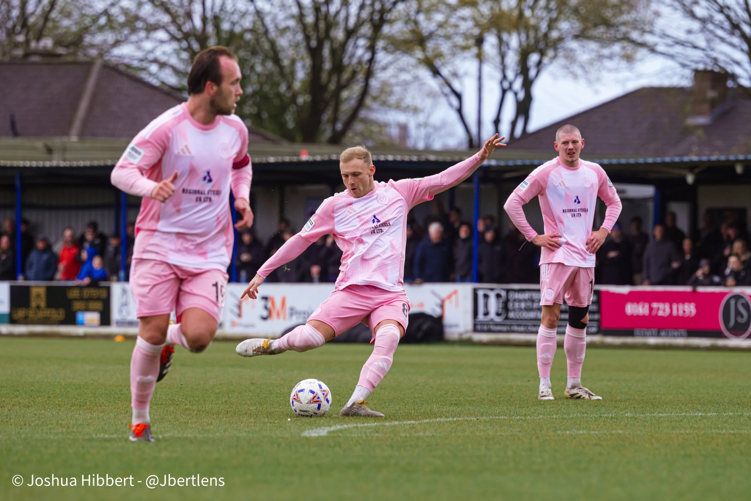 Sport_Photography_Curzon_Ashton_Radcliffe_FC_03.04.26-34.jpg