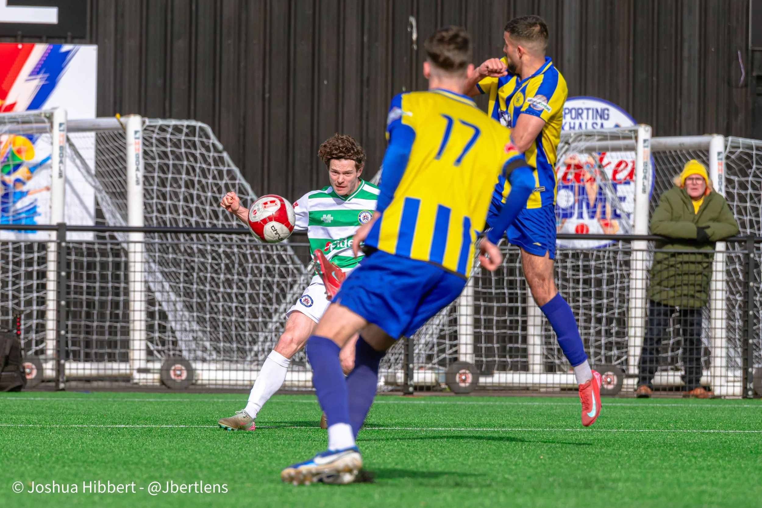 Sport_Photography_Stalybridge_Celtic_Sporting_Khalsa_11.04 (64).jpg