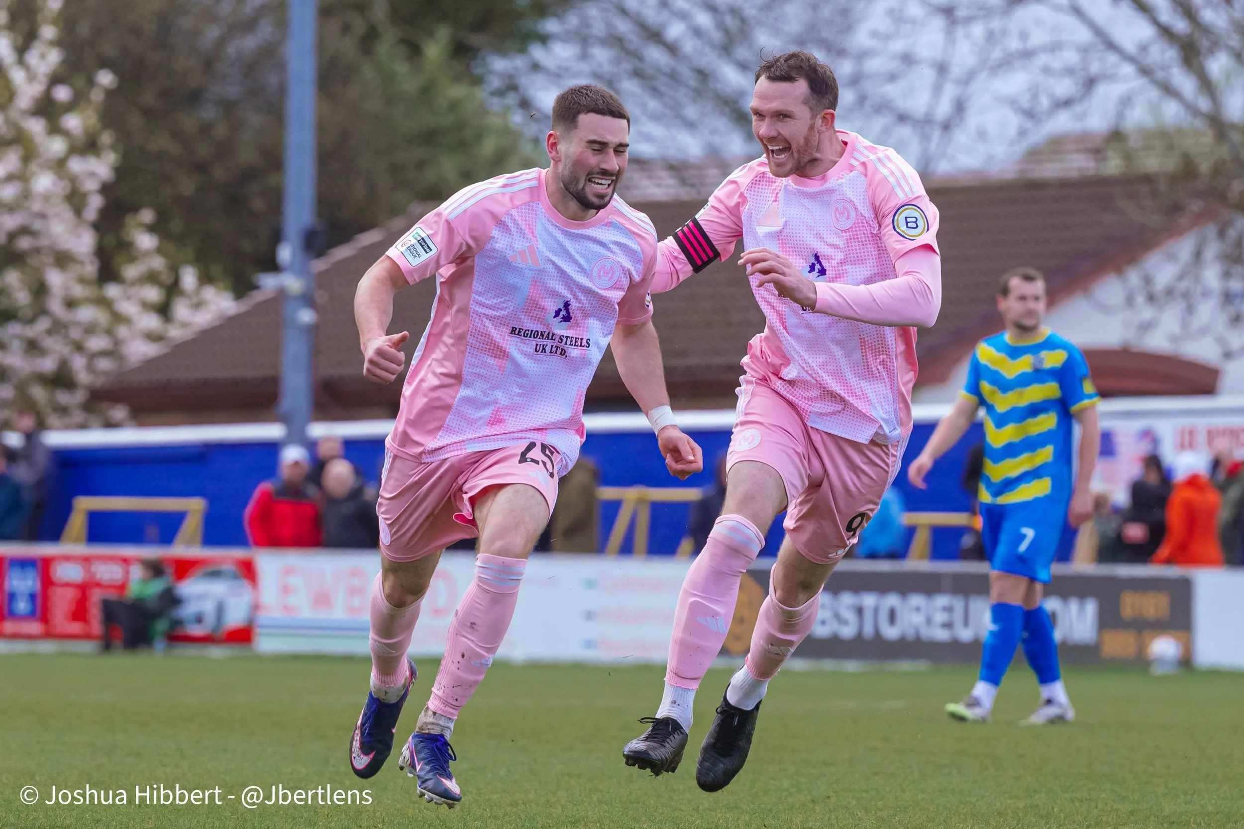 Sport_Photography_Curzon_Ashton_Radcliffe_FC_03.04.26-108.jpg