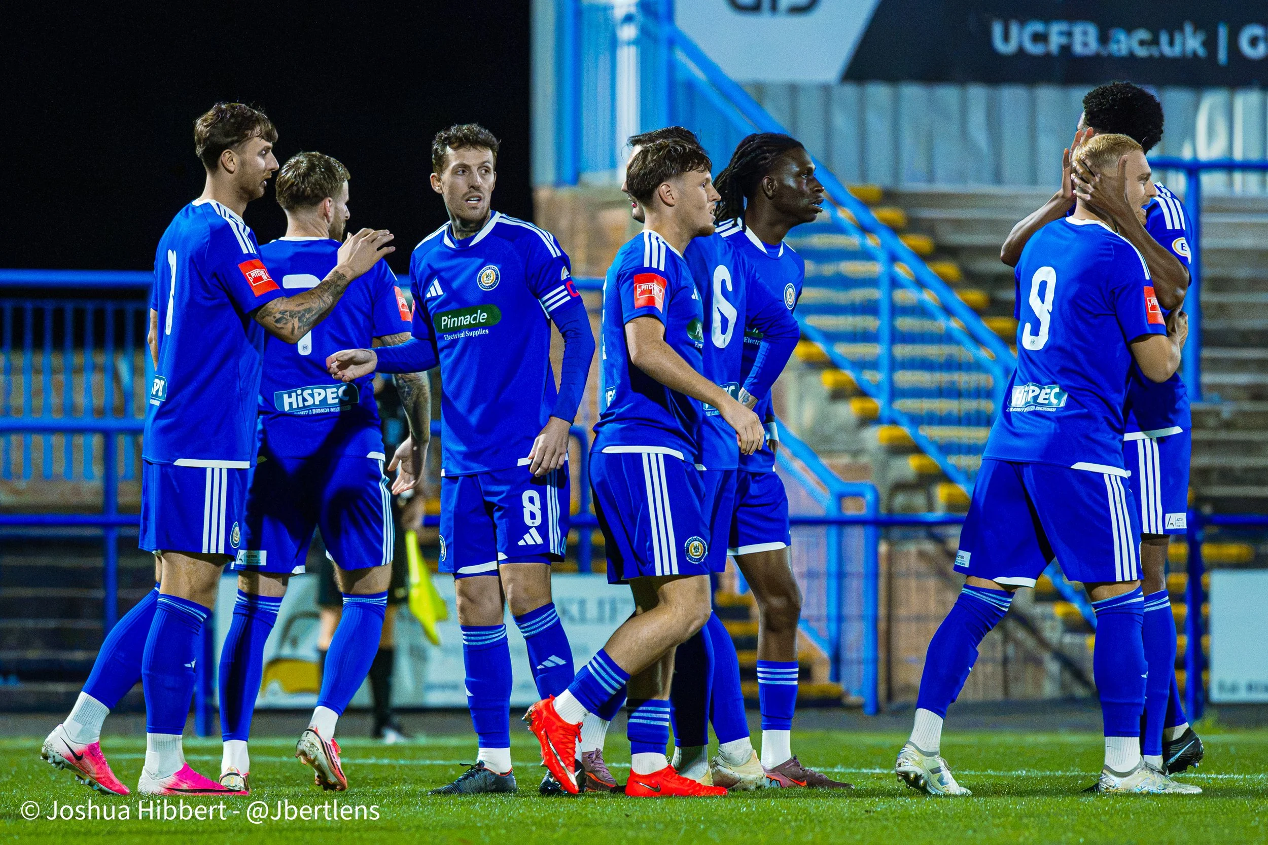 Curzon_Ashton_Redcar_Athletic_Web_Sized_06.10.26-36.jpg