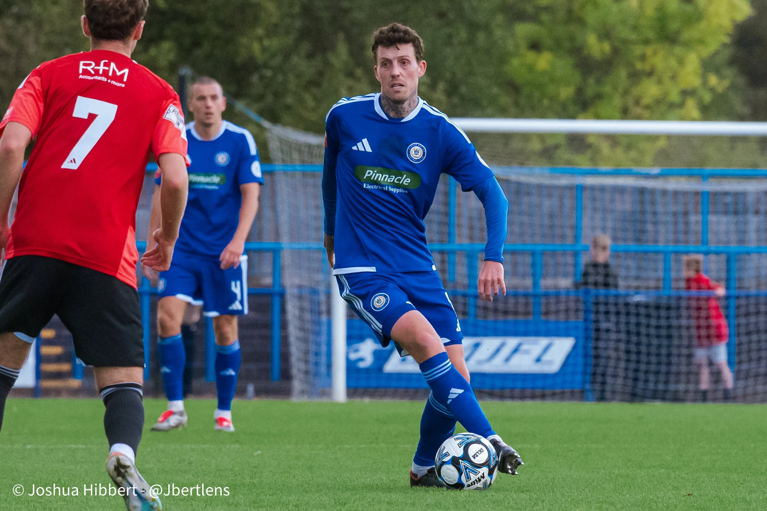 Curzon_Ashton_Hyde_United_Web_Sized_10.10.26-146.jpg