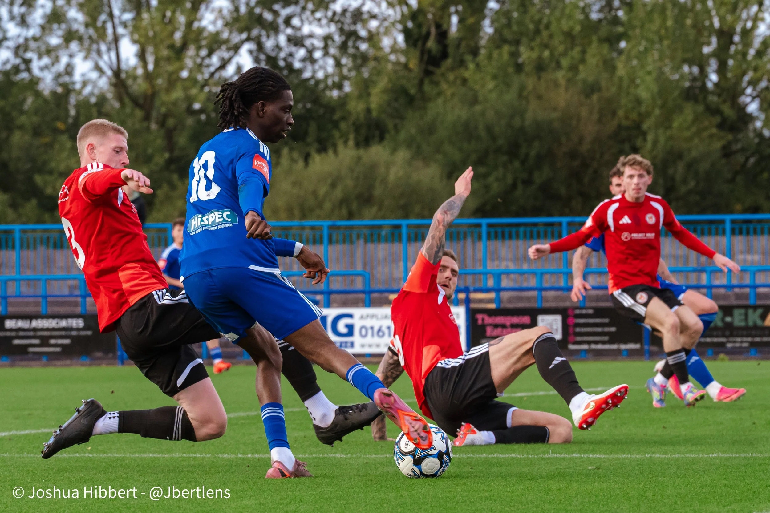 Curzon_Ashton_Hyde_United_Web_Sized_10.10.26-136.jpg