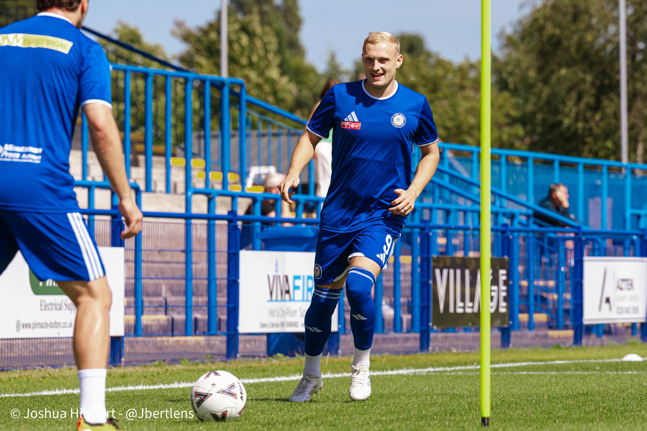 Curzon_Ashton_Alfreton_Town_Web_Sized-12.jpg